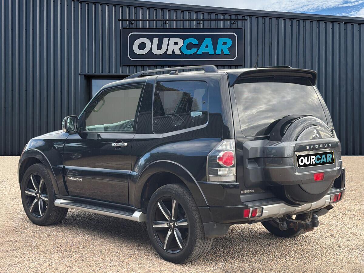 Mitsubishi Shogun - Image 5