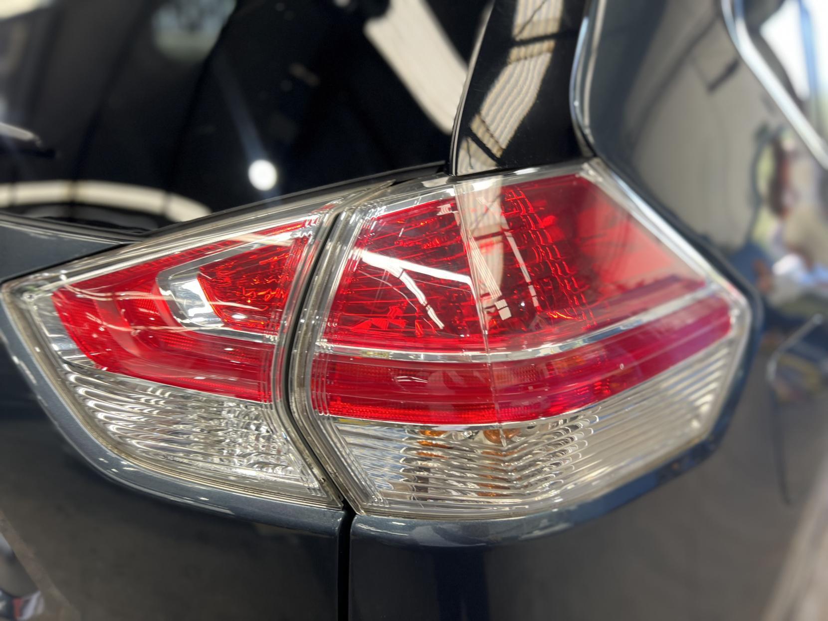 Nissan X-Trail - Image 12
