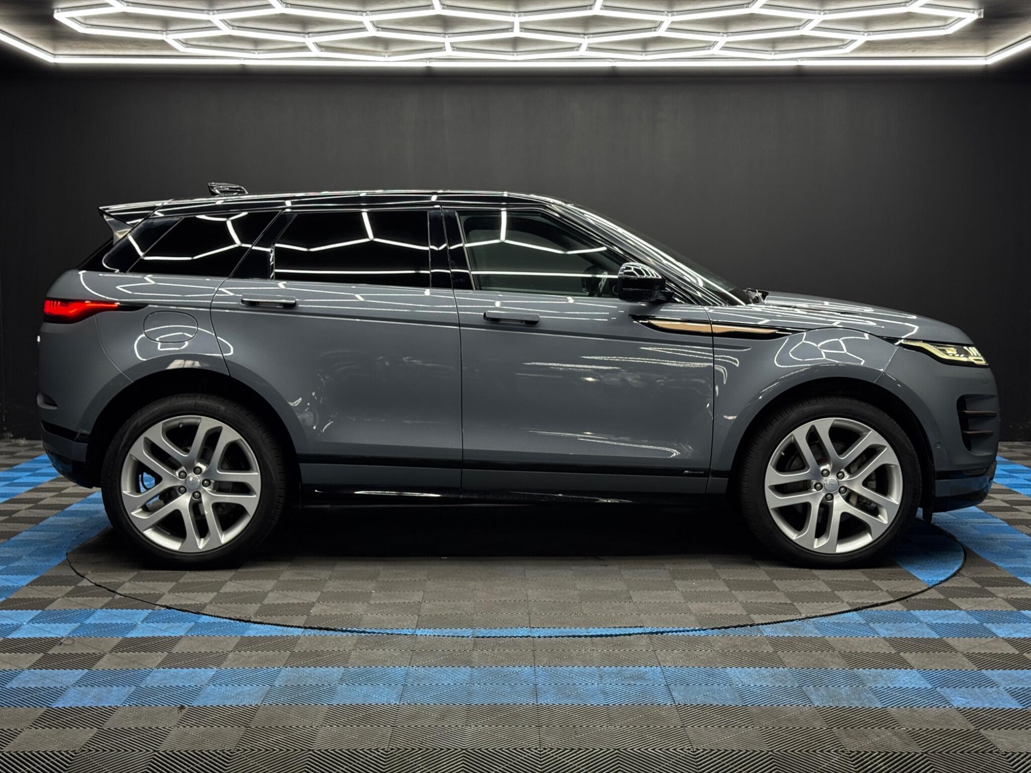 Land Rover Range Rover Evoque - Image 4