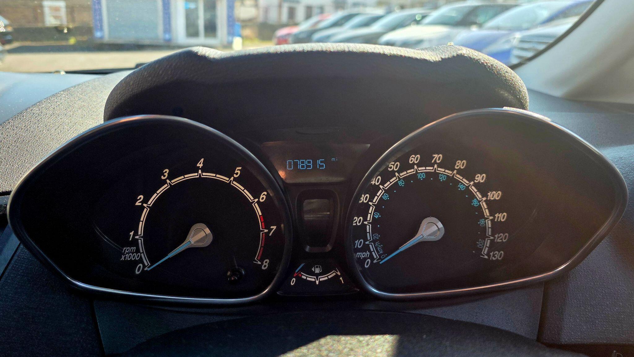 Ford Fiesta - Image 28