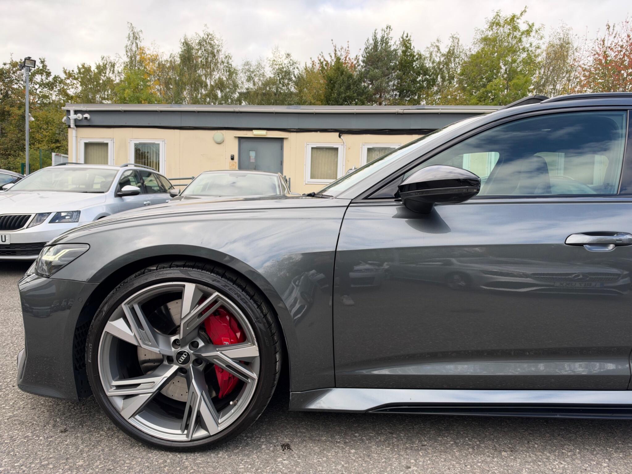 Audi Rs6 Avant - Image 7