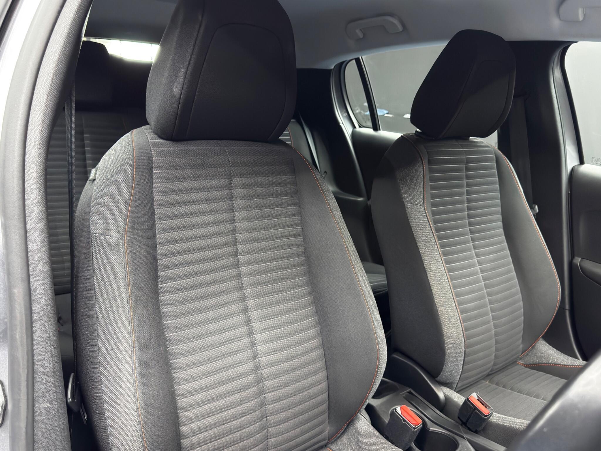 Peugeot 208 - Image 12