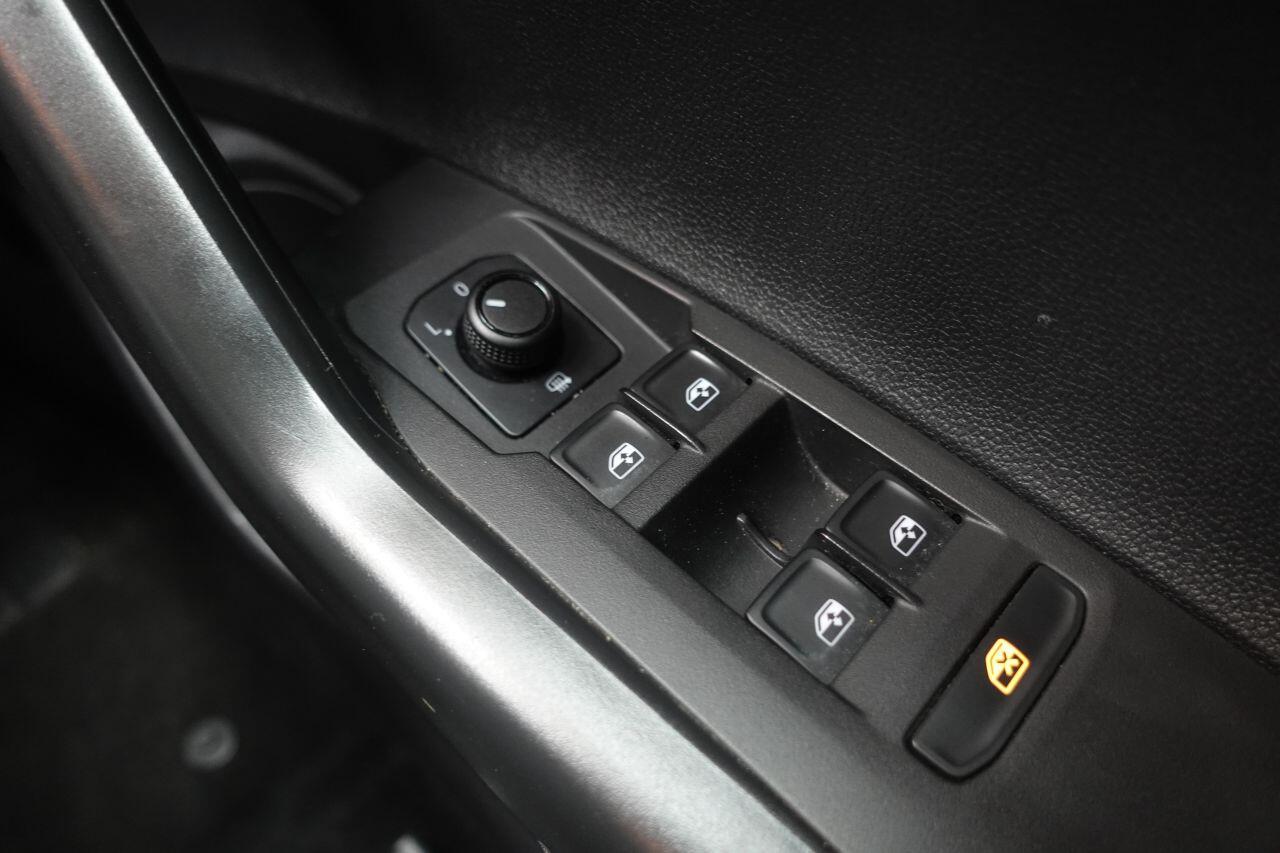 Volkswagen Polo - Image 39