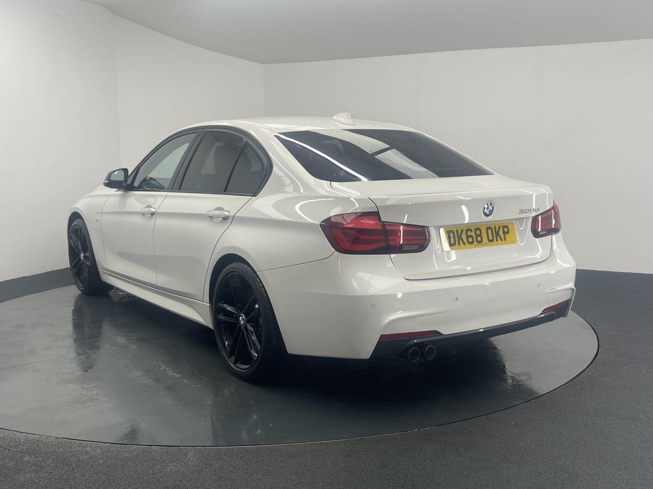 BMW 3 Series - Image 13