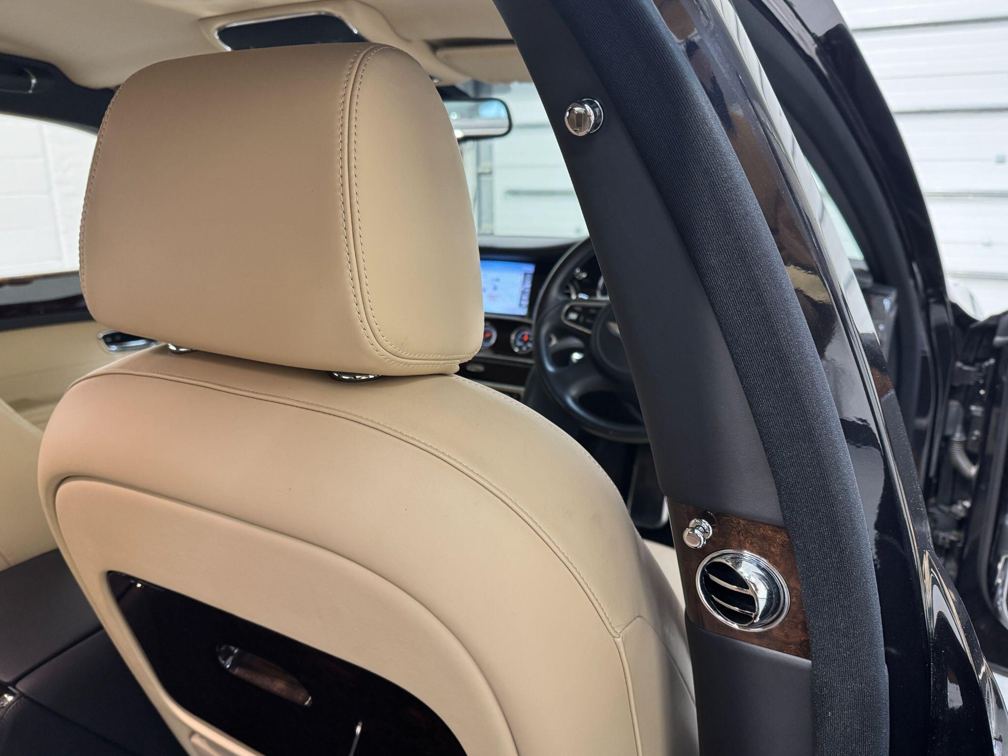 Bentley Mulsanne - Image 61