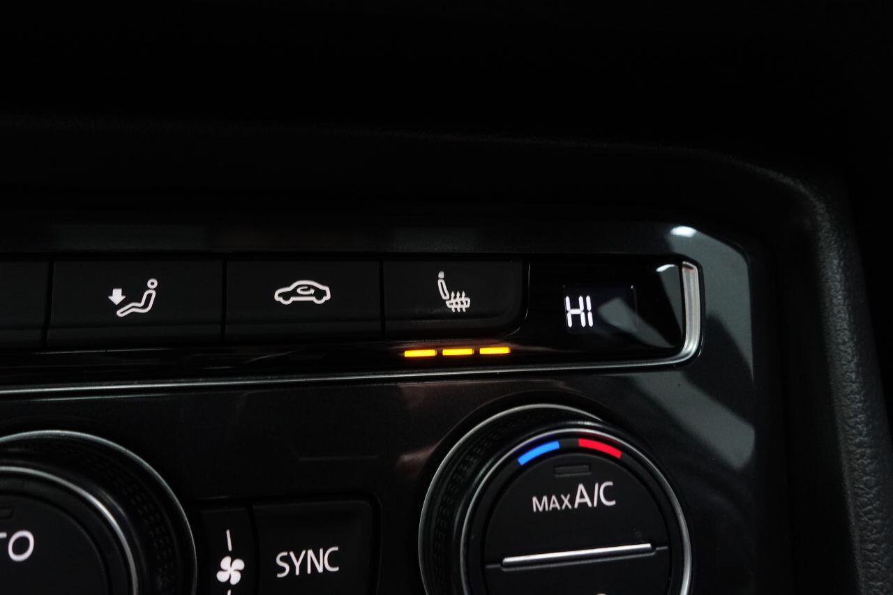 Volkswagen Tiguan - Image 41