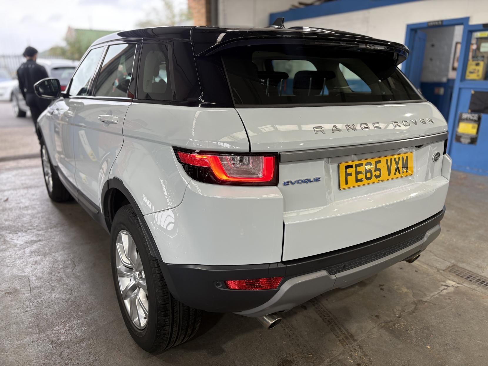 Land Rover Range Rover Evoque - Image 6