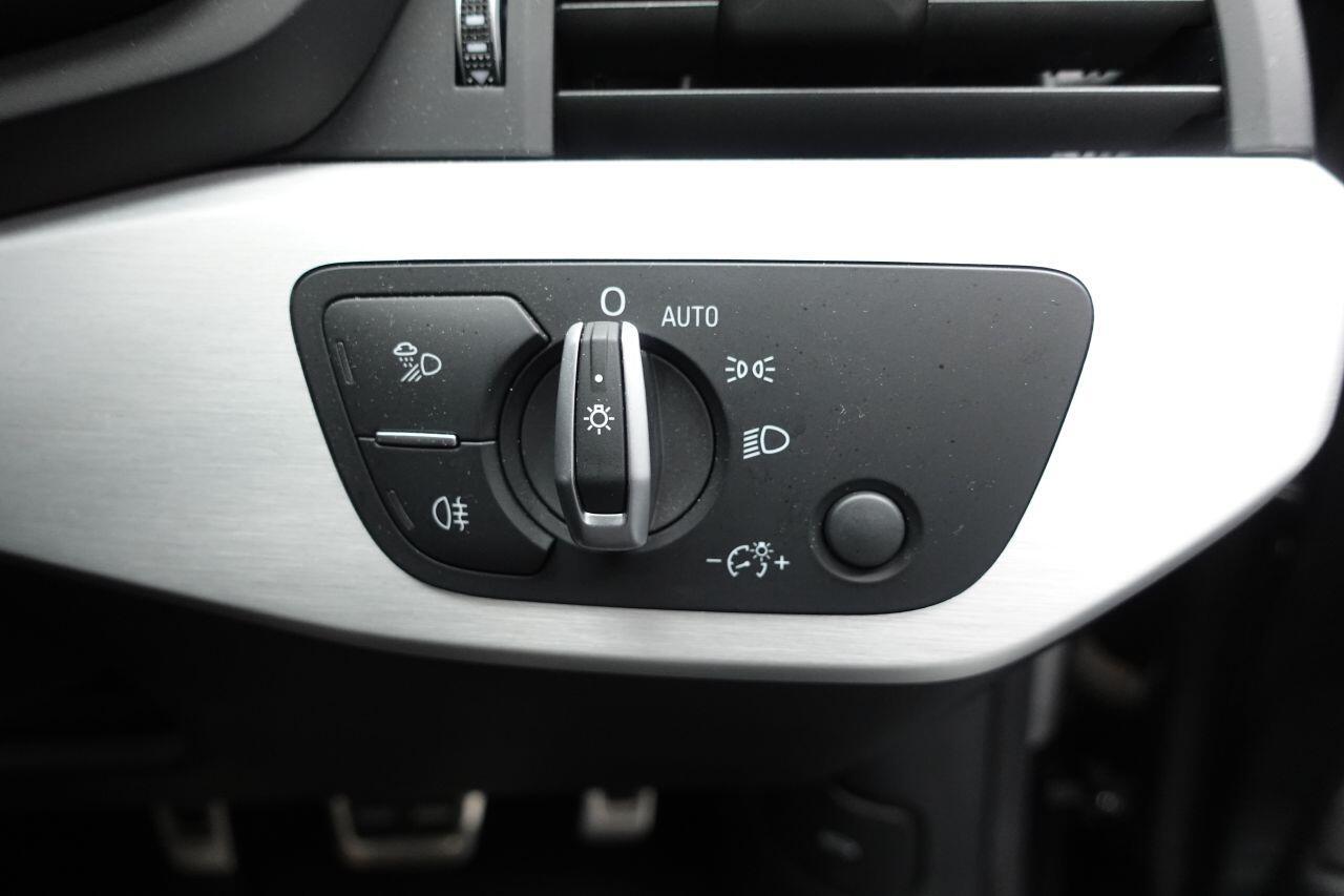 Audi A5 CABRIOLET - Image 49