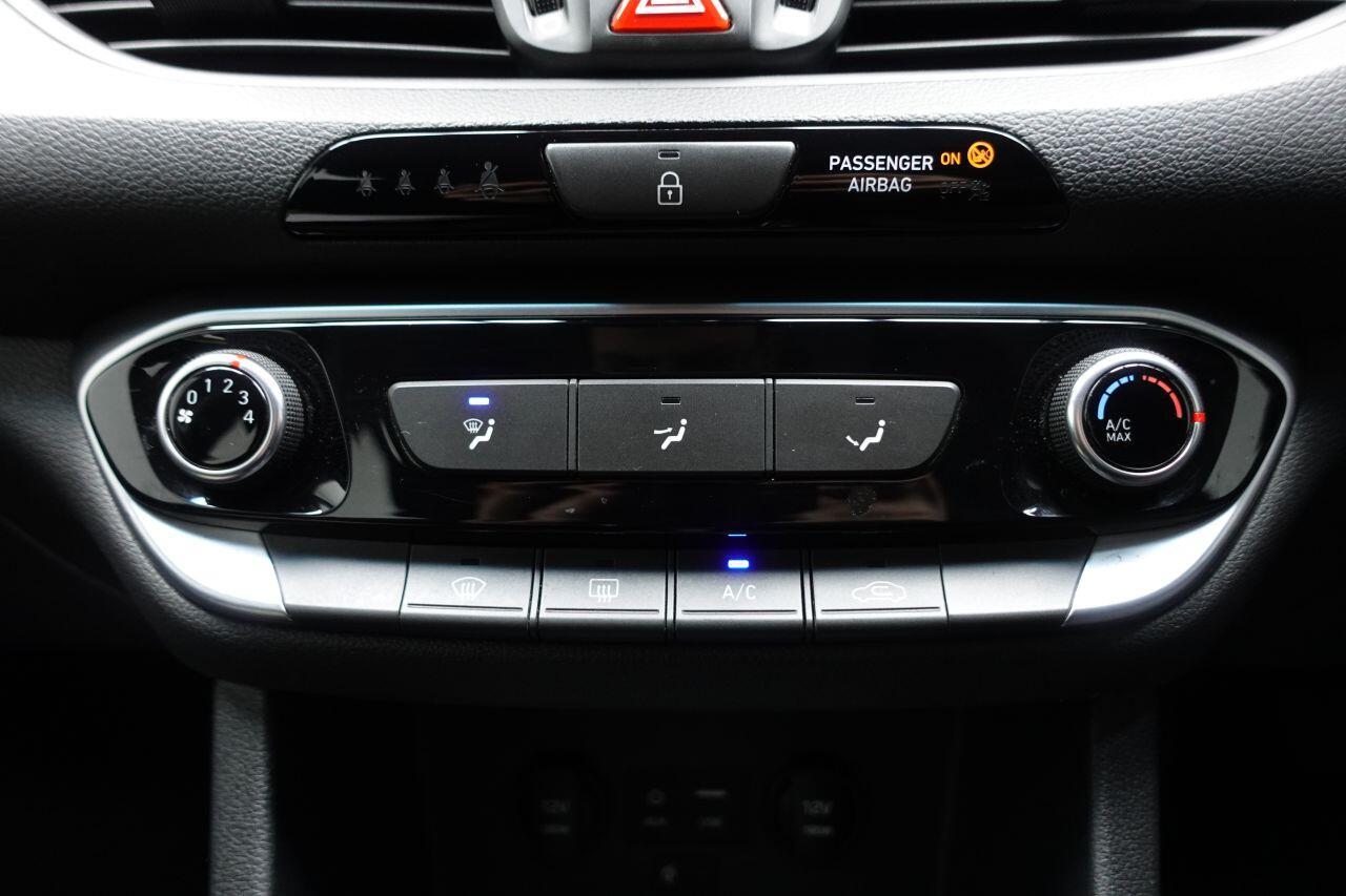 Hyundai i30 - Image 38