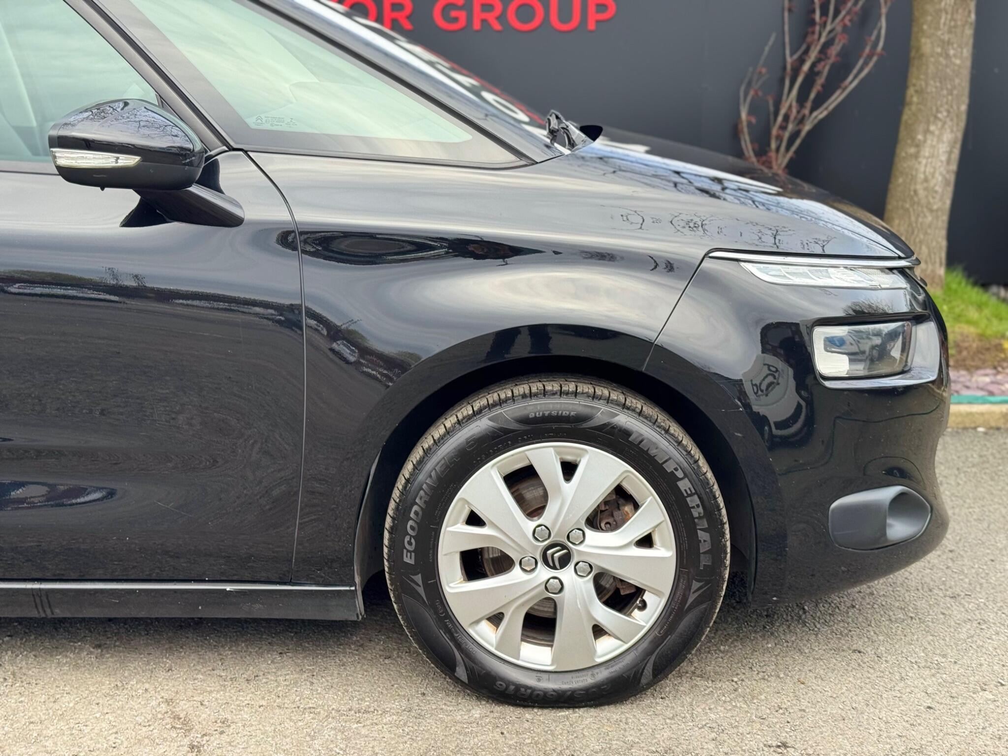 Citroen C4 Picasso - Image 18