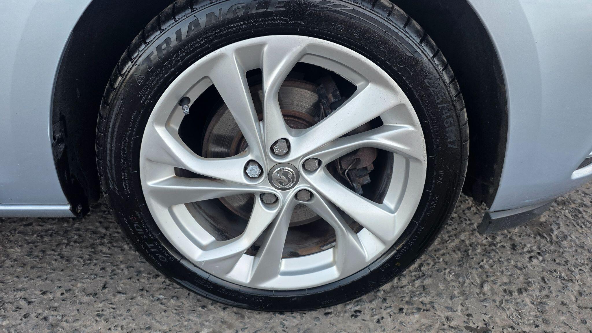 Vauxhall Astra - Image 38