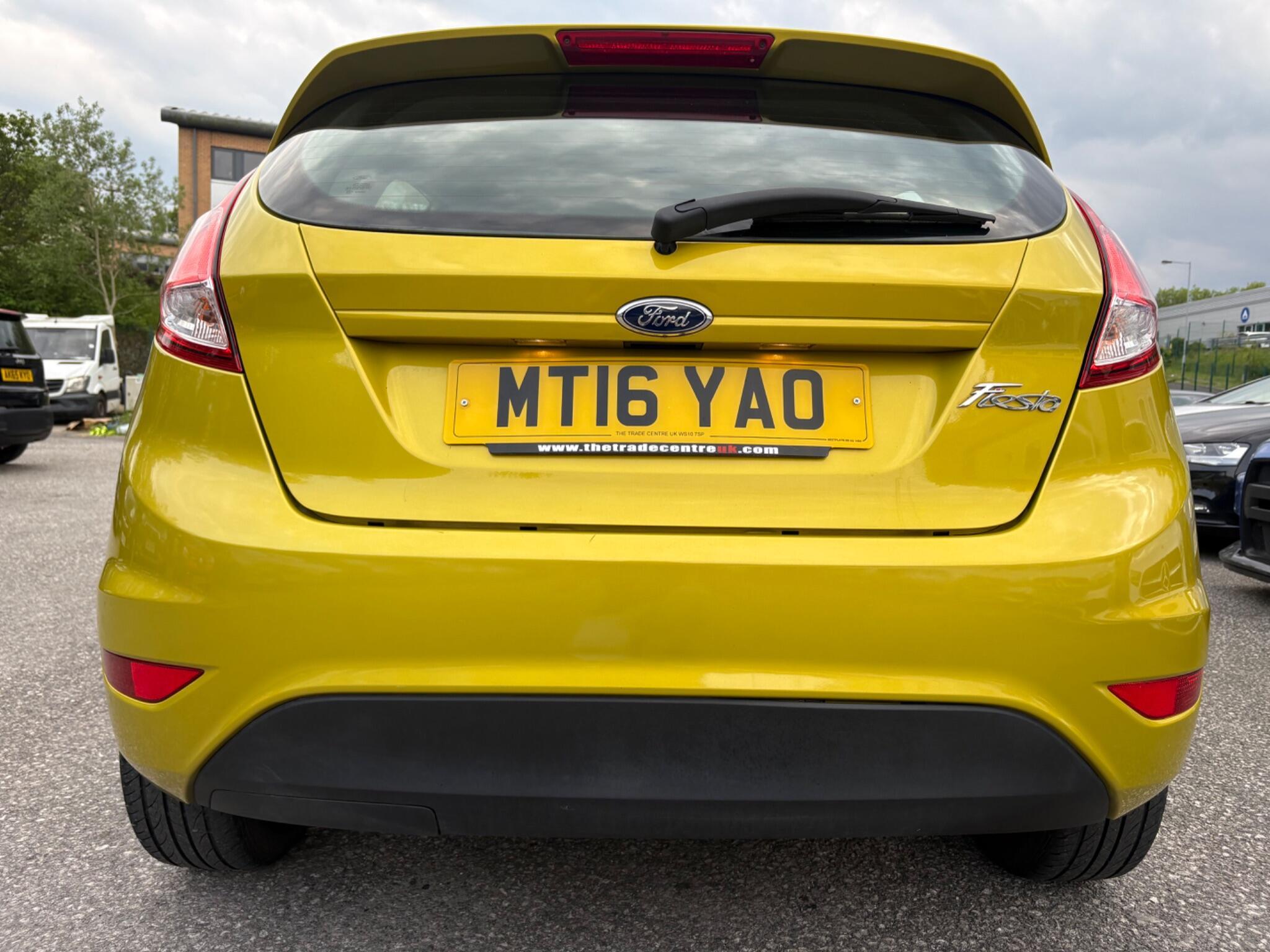 Ford Fiesta - Image 15