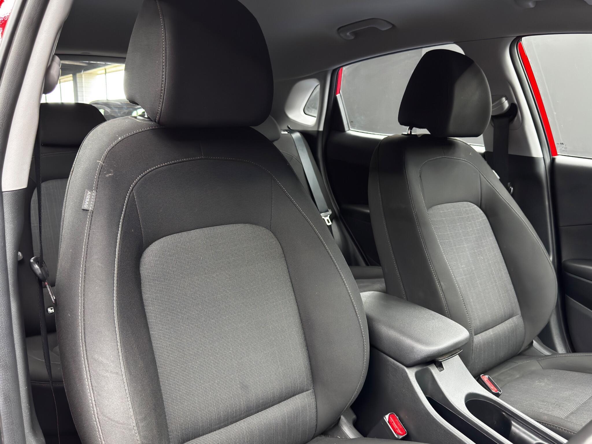 Hyundai Kona - Image 12