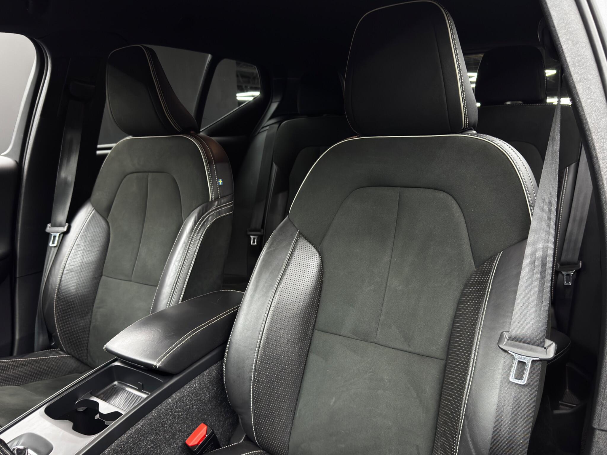 Volvo XC40 - Image 13