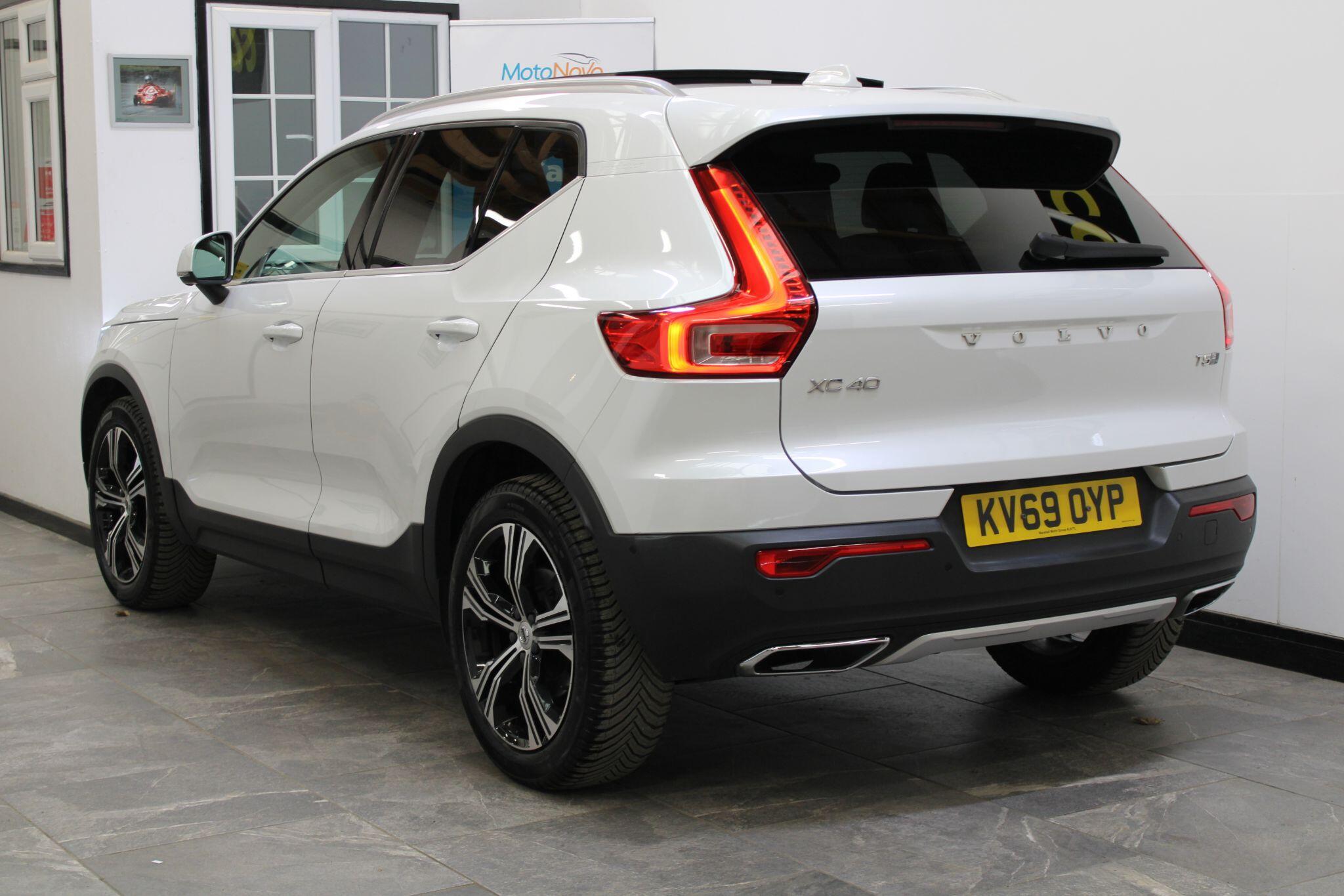 Volvo XC40 - Image 18