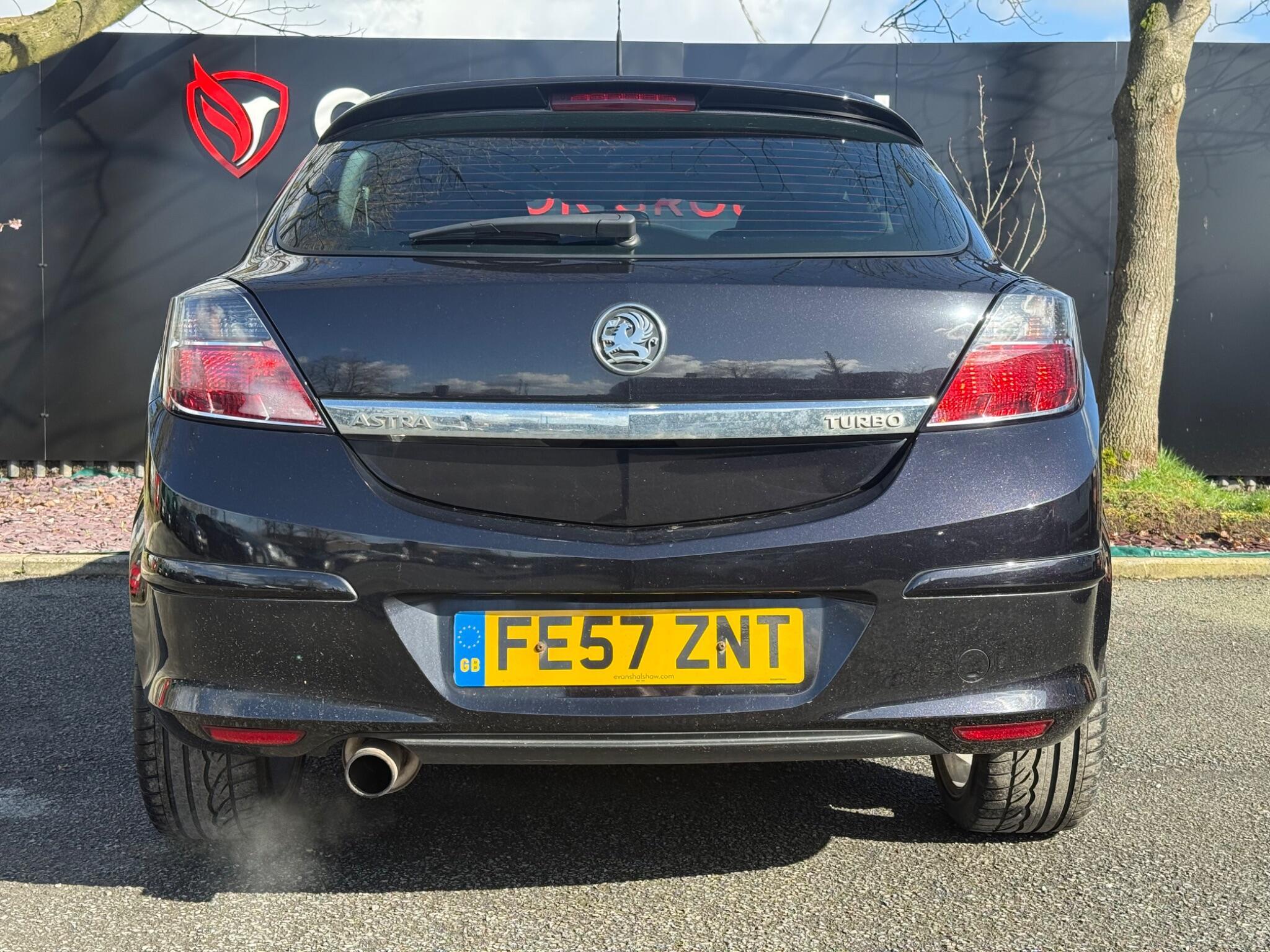 Vauxhall Astra - Image 15