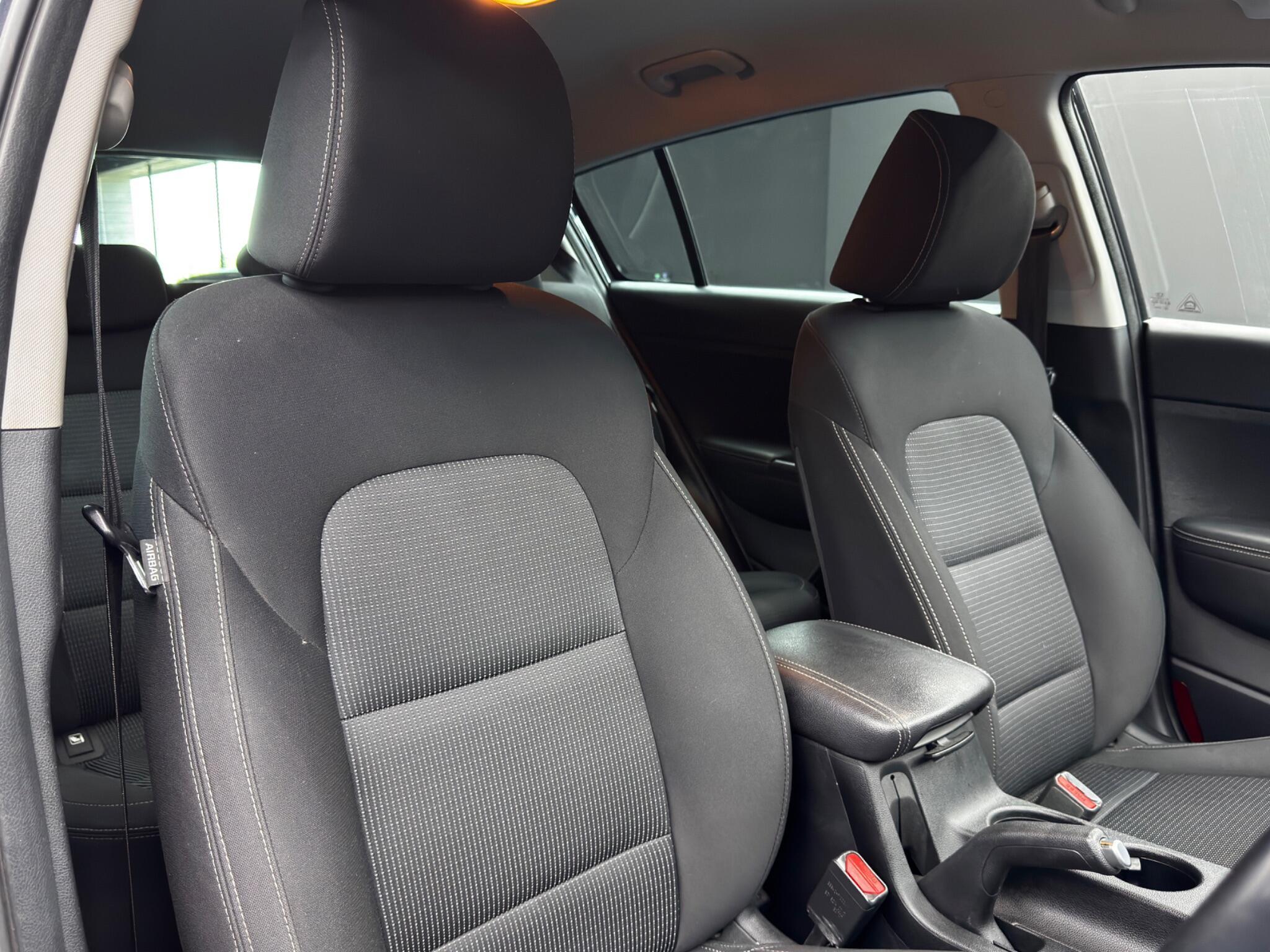 Kia Sportage - Image 12