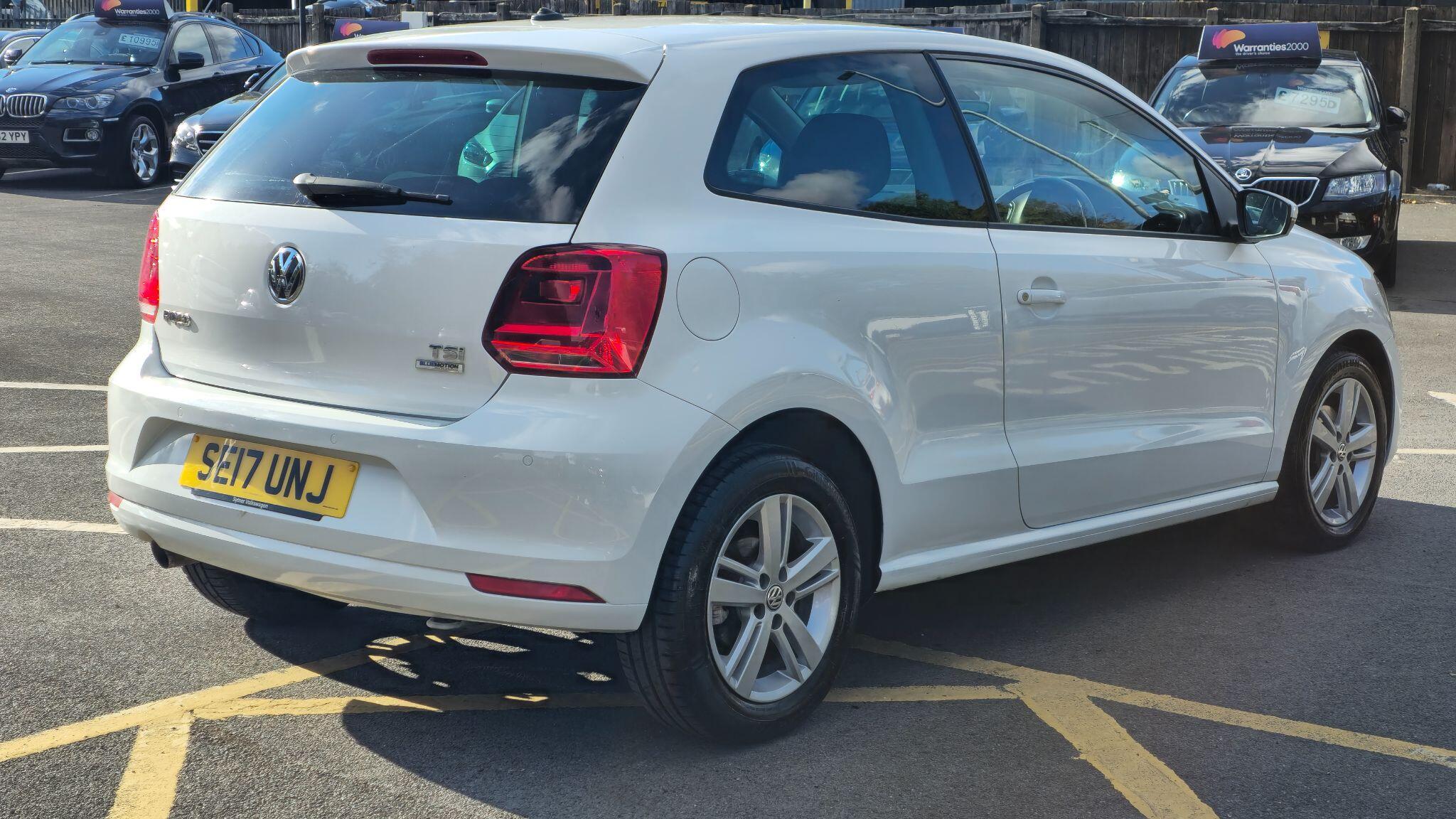 Volkswagen Polo - Image 8