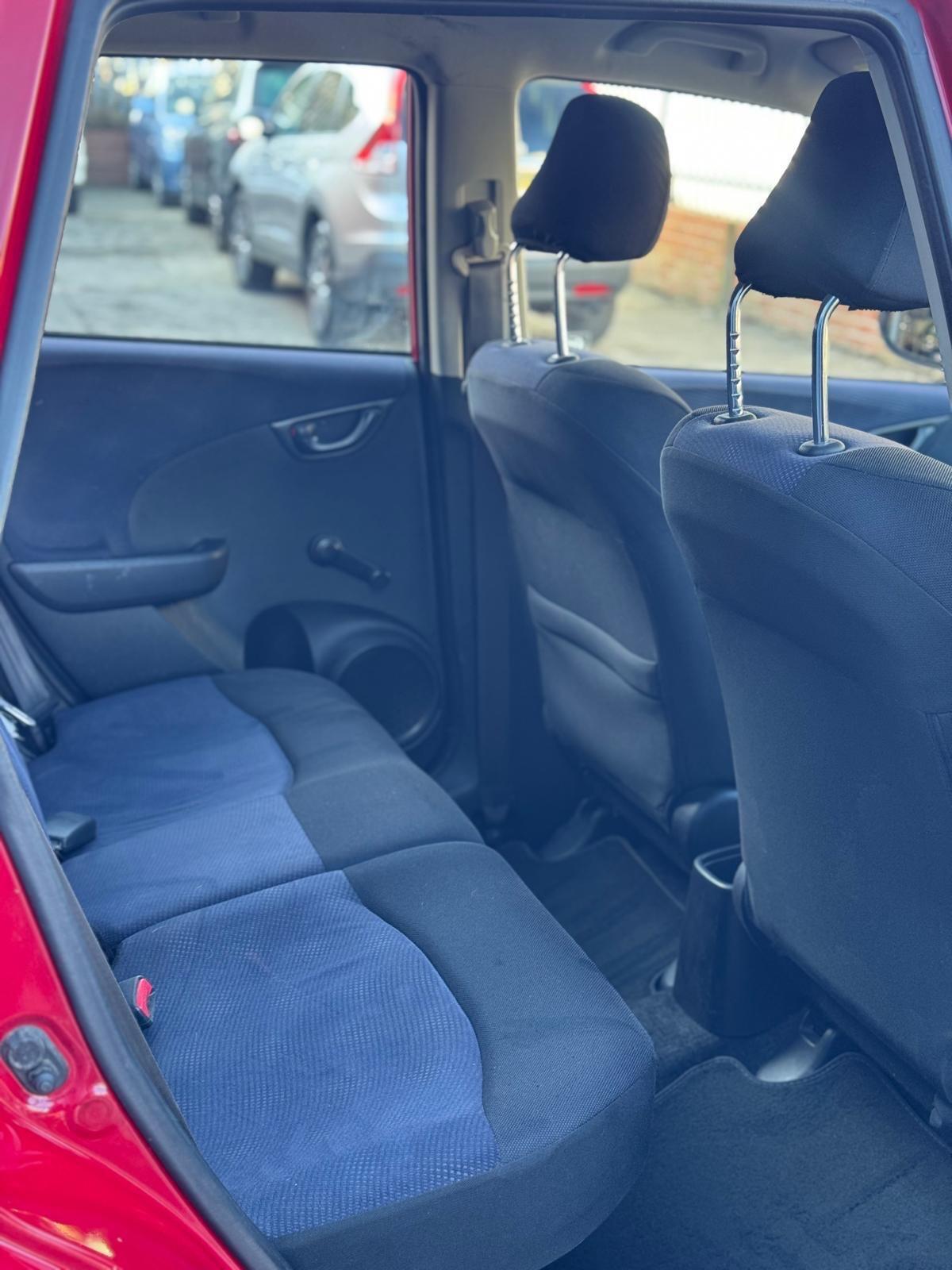 Honda Jazz - Image 12