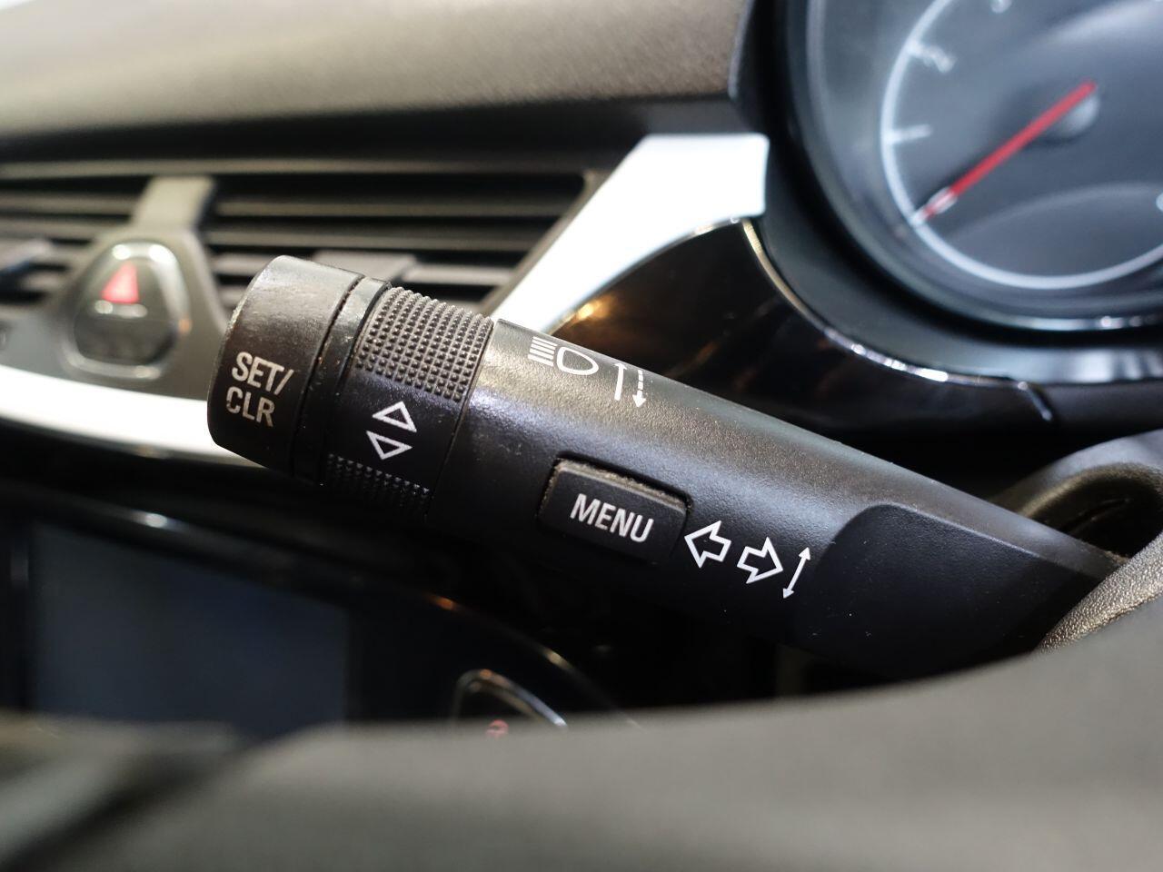 Vauxhall Corsa - Image 19
