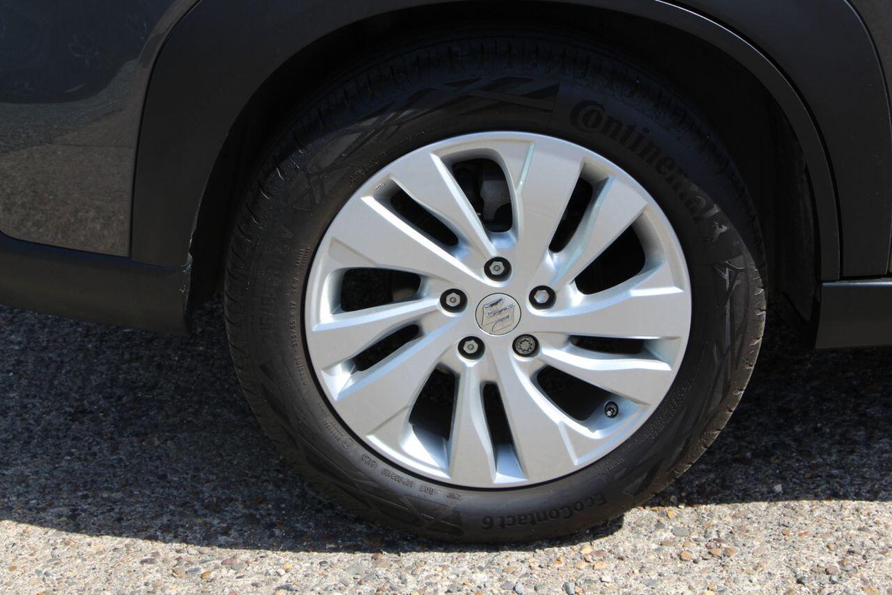 Suzuki S-Cross - Image 11