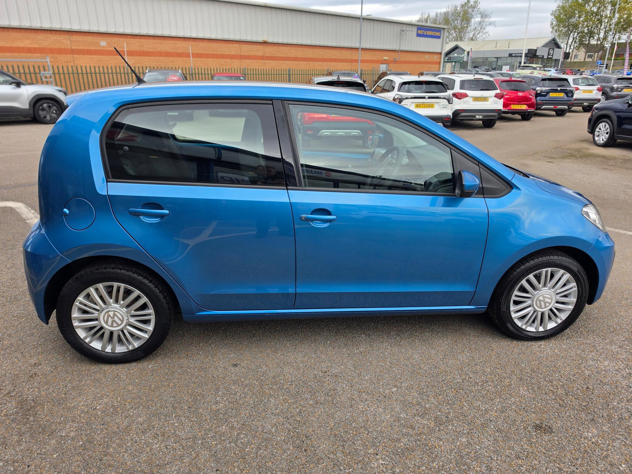 Volkswagen up! - Image 13