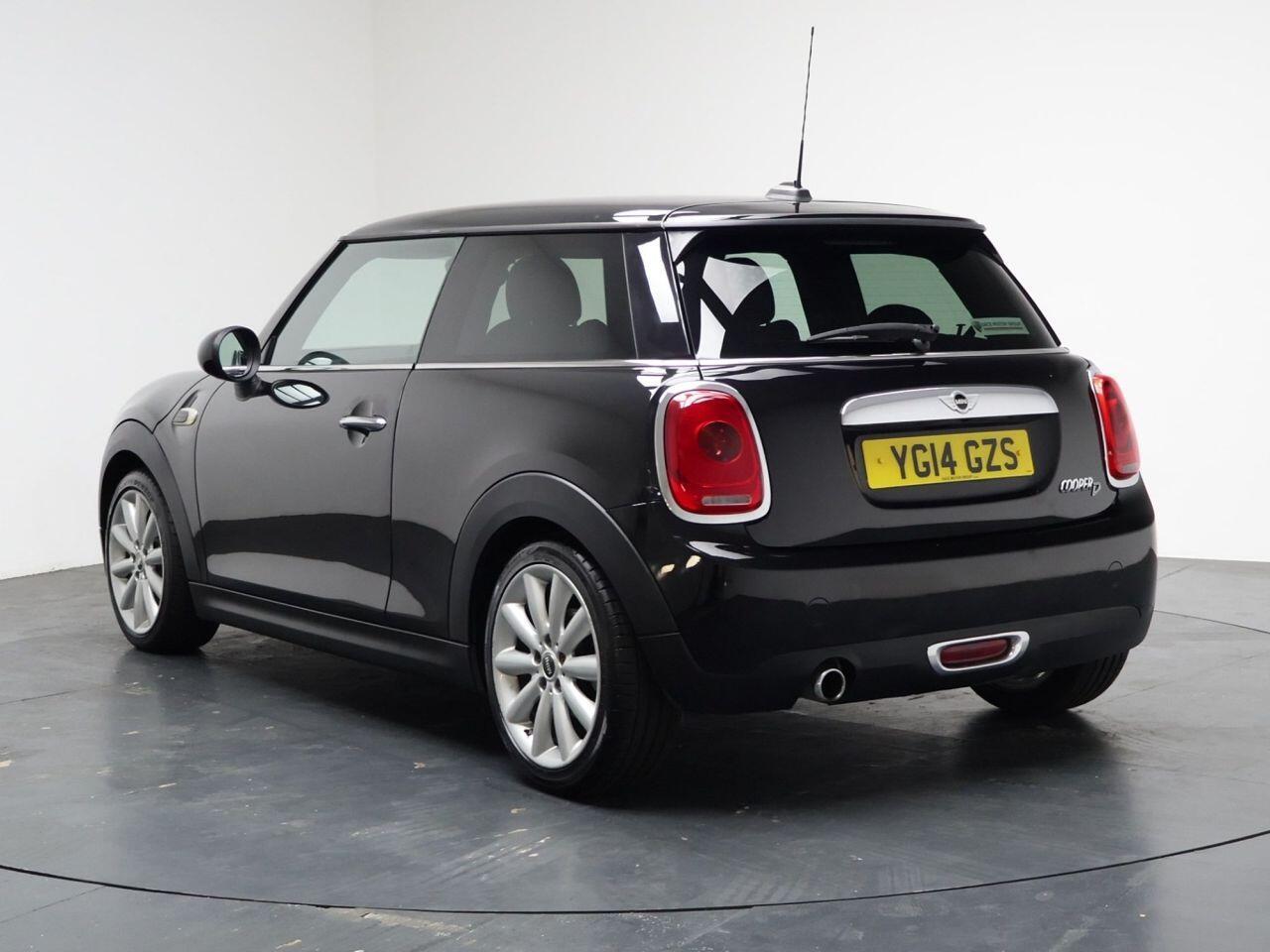 MINI Hatch - Image 9