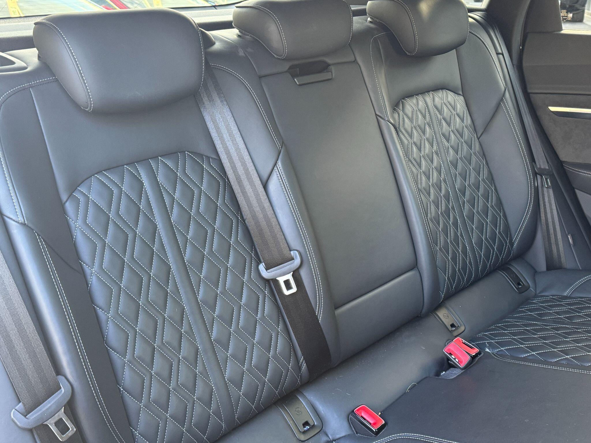 Audi E-Tron - Image 21