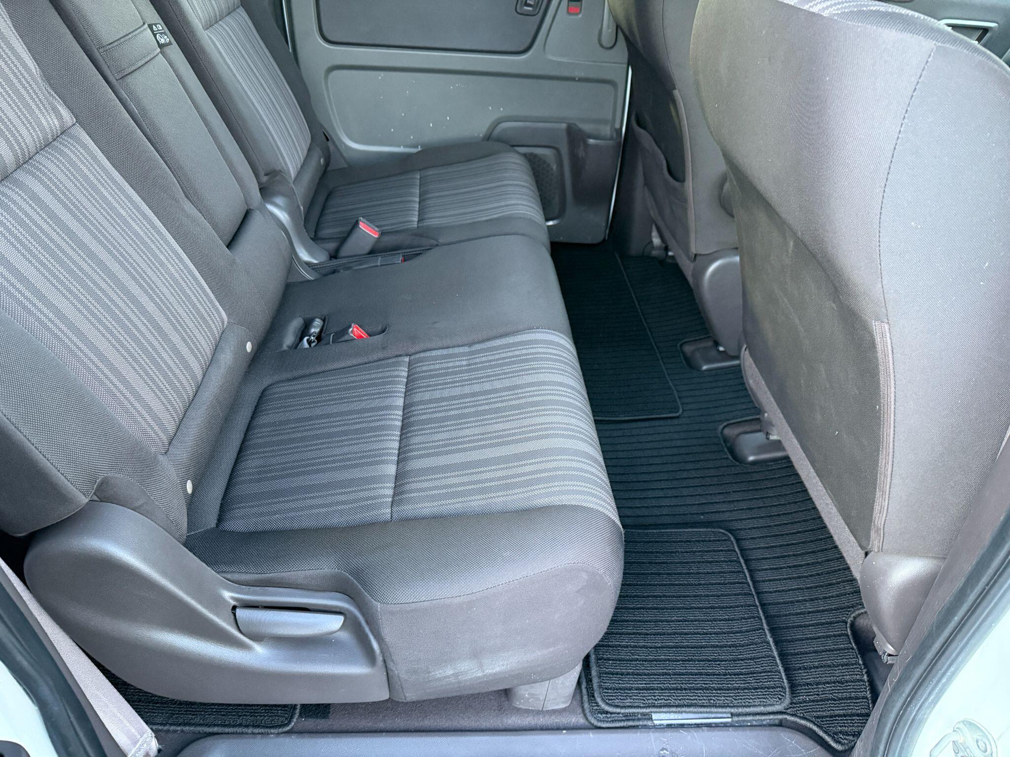 Honda Freed - Image 36