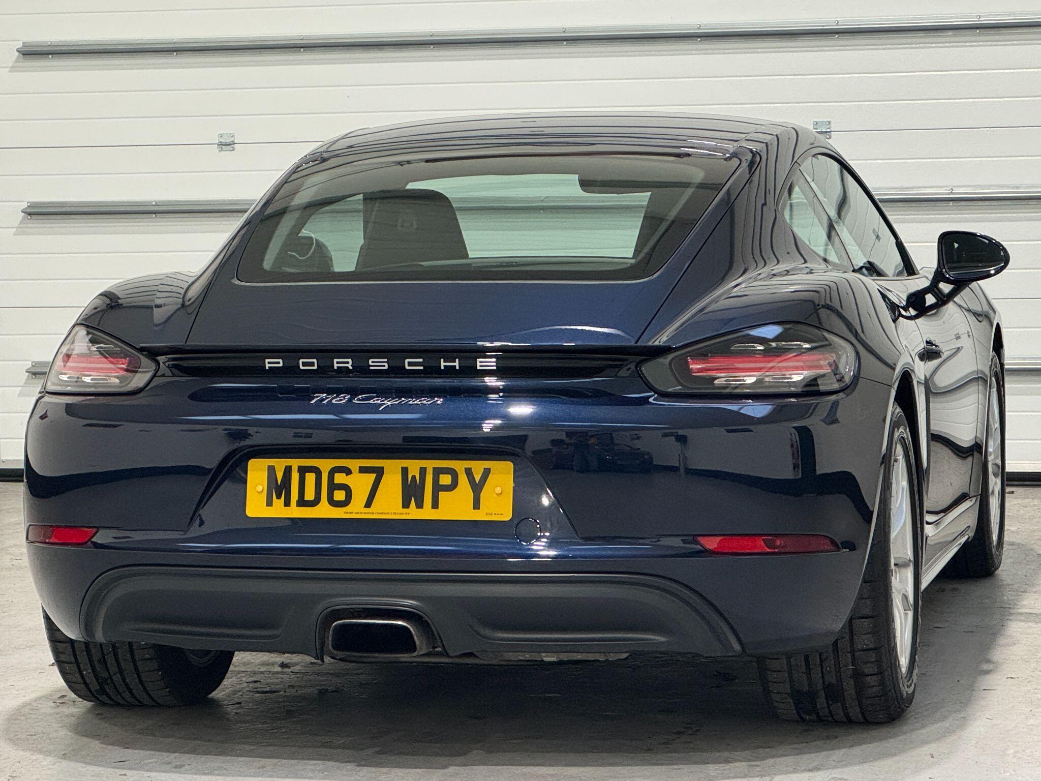 Porsche 718 Cayman - Image 12