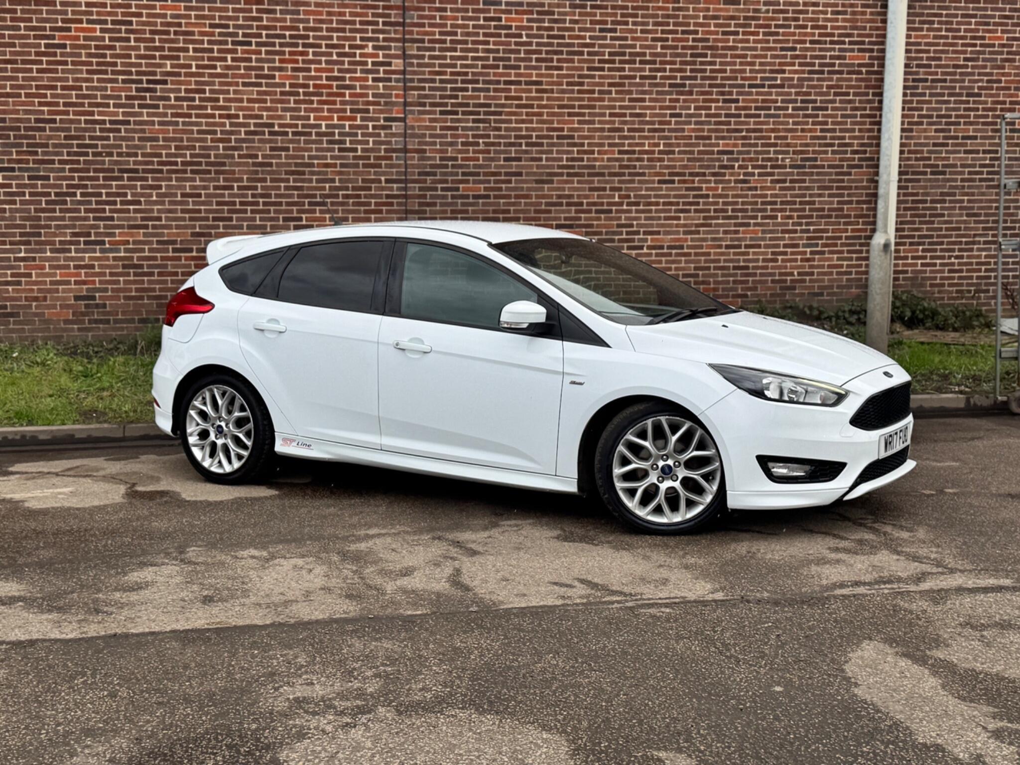 Ford Focus - Image 7