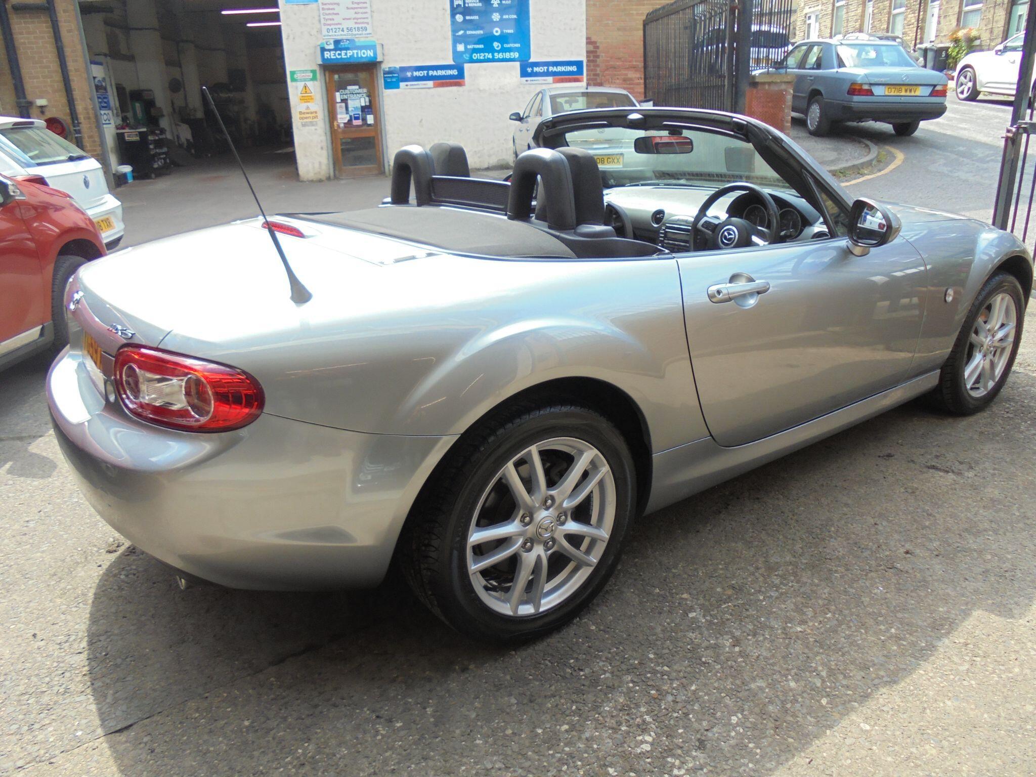 Mazda MX-5 - Image 9