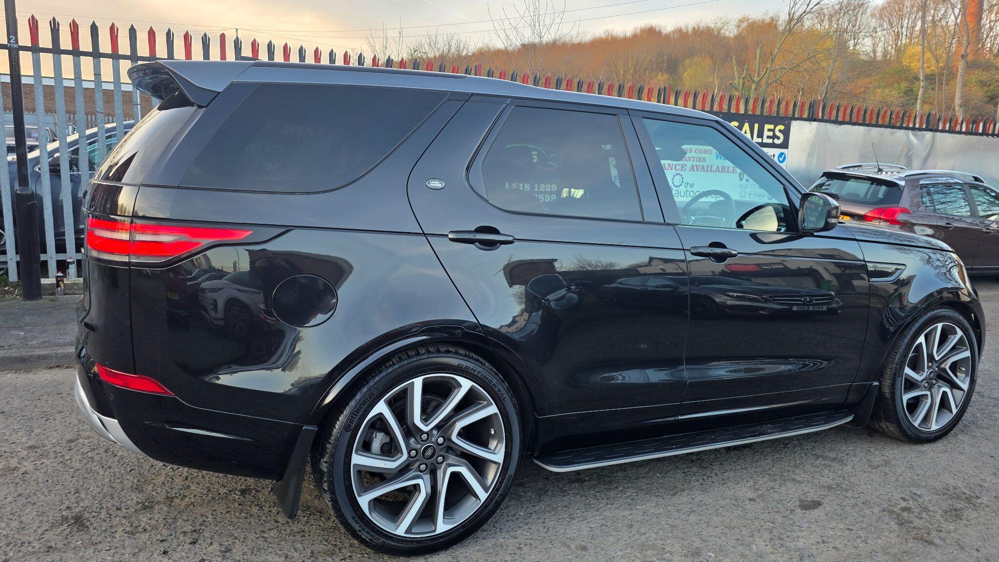 Land Rover Discovery - Image 11