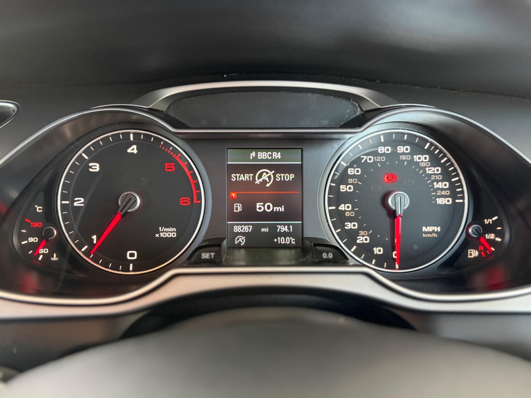 Audi A4 Avant - Image 36