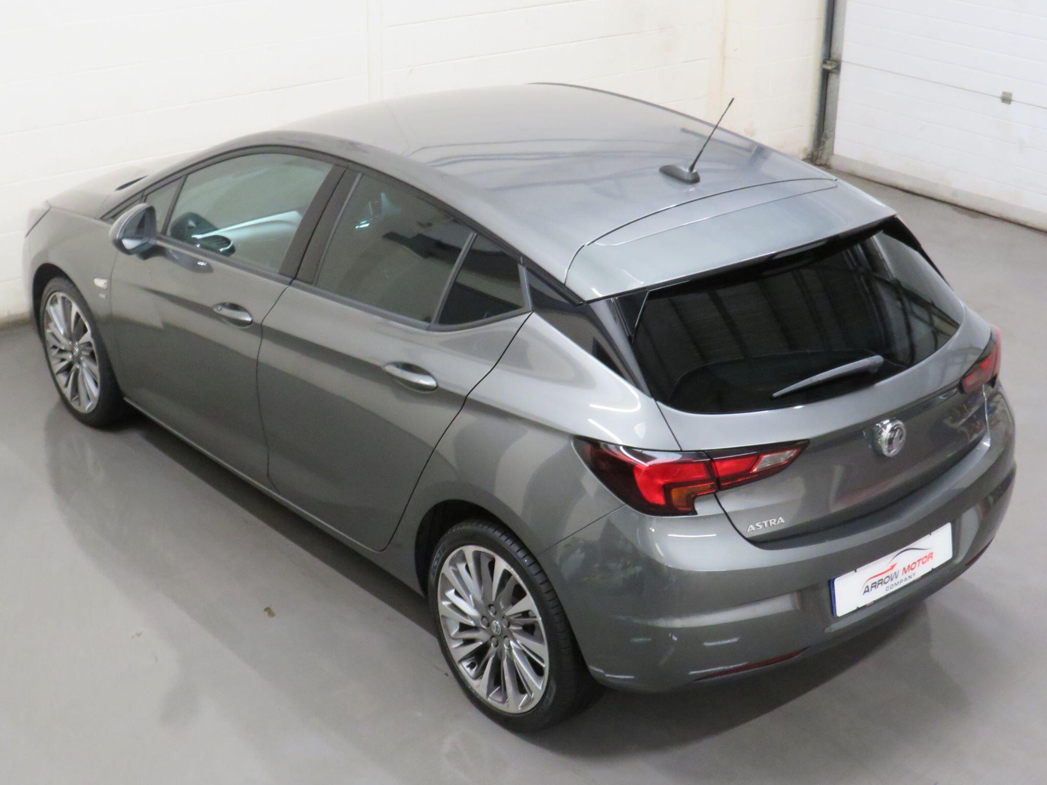 Vauxhall Astra - Image 10