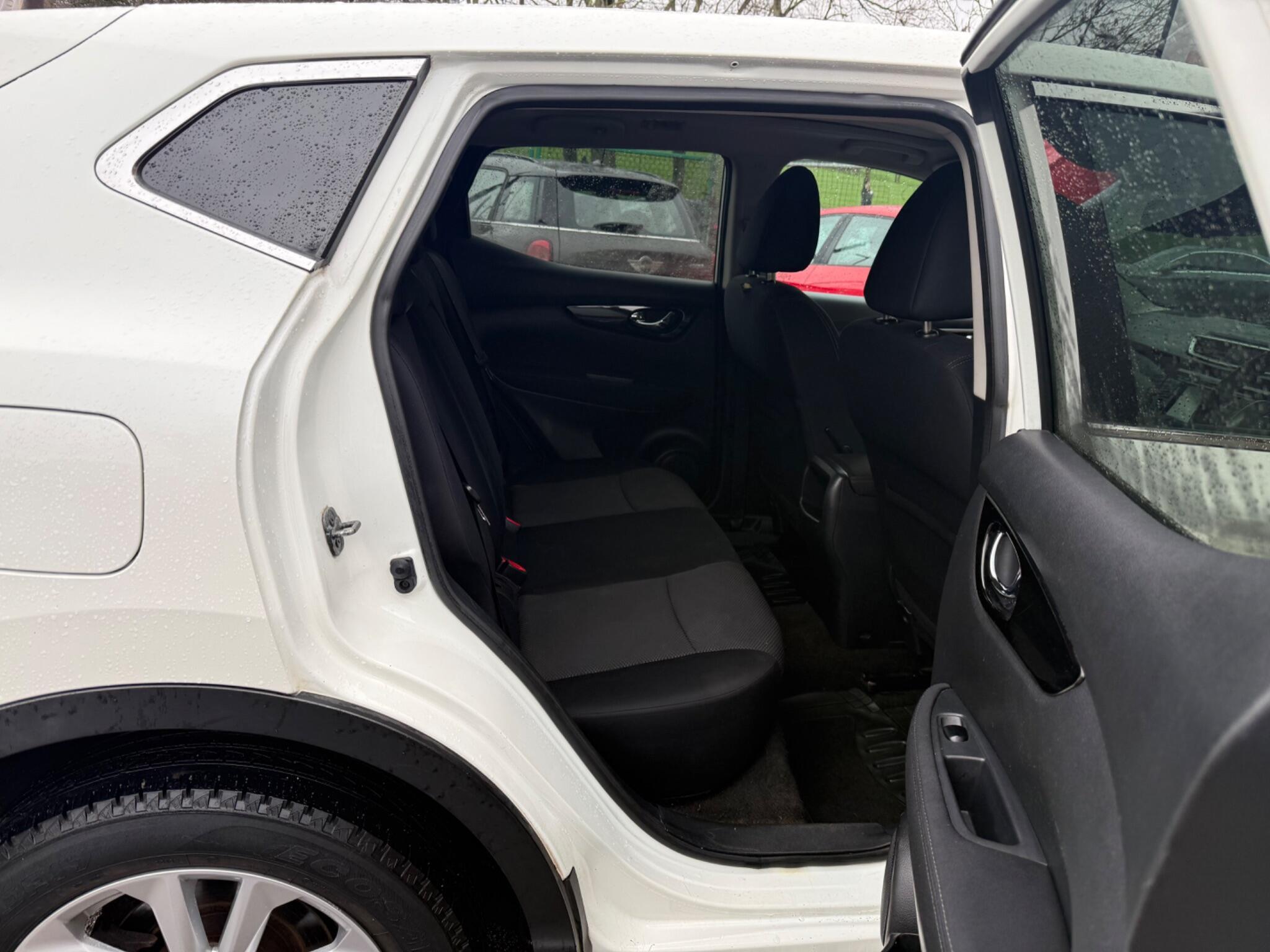 Nissan Qashqai - Image 22