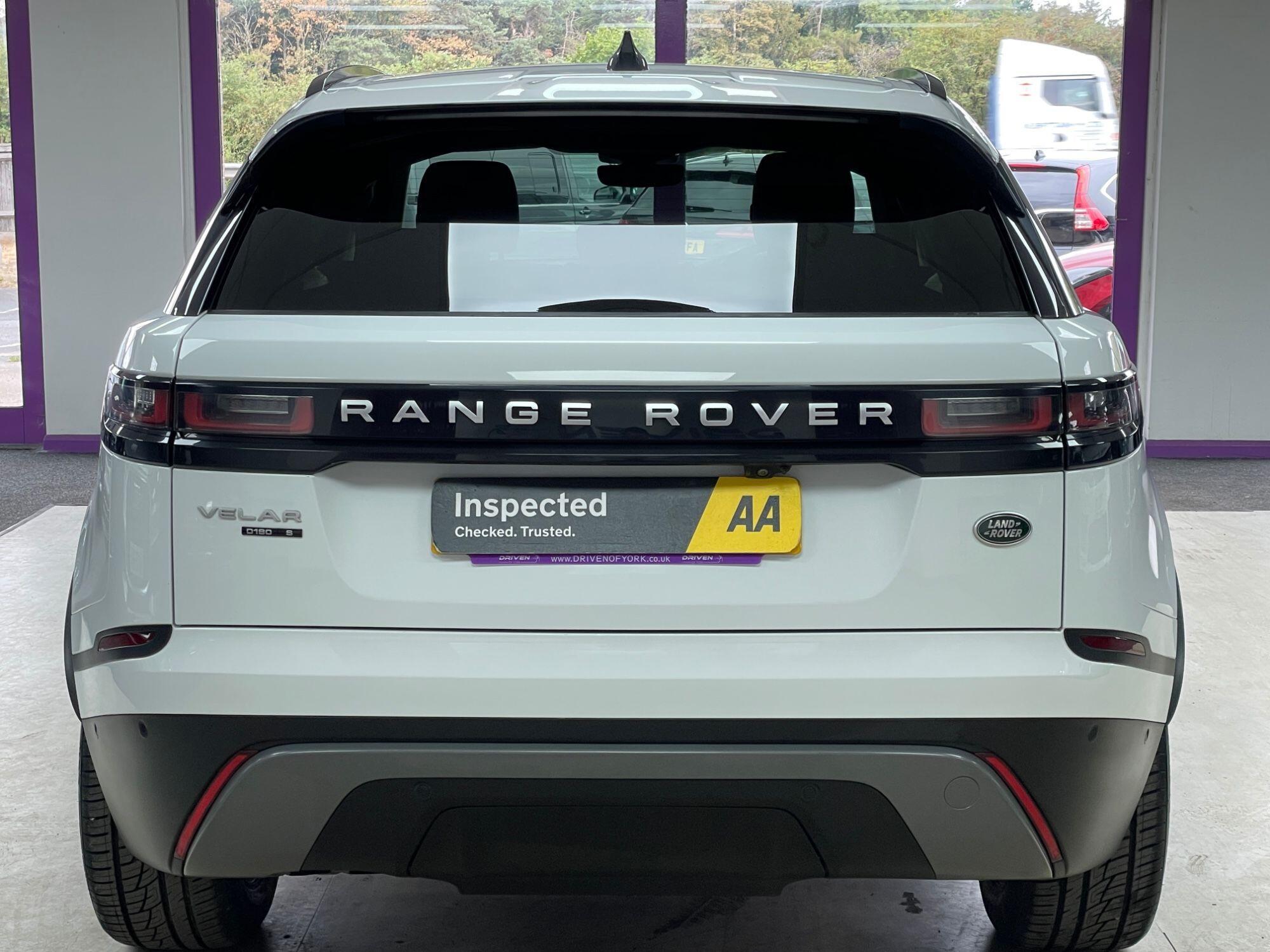 Land Rover Range Rover Velar - Image 10