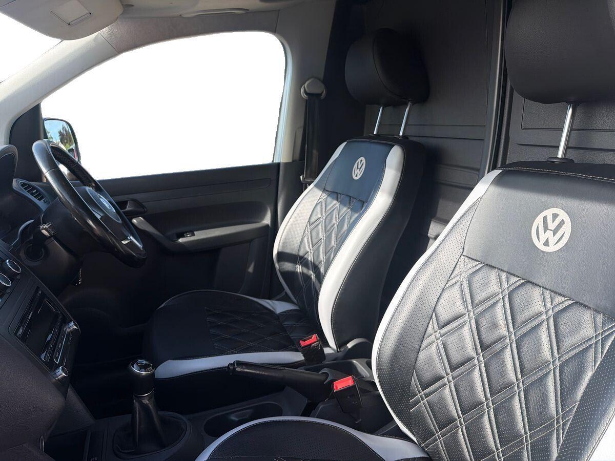 Volkswagen Caddy Maxi - Image 20