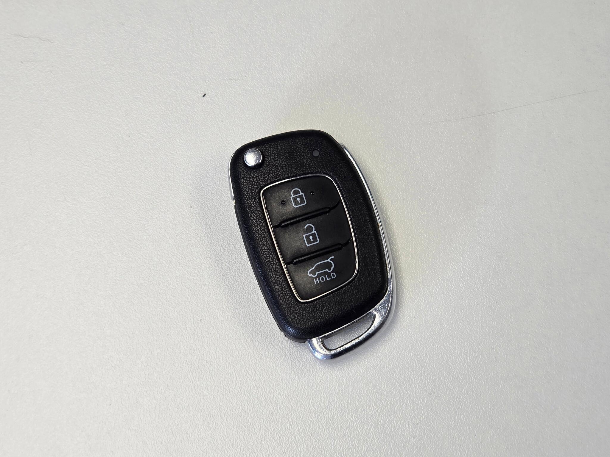 Hyundai i10 - Image 13