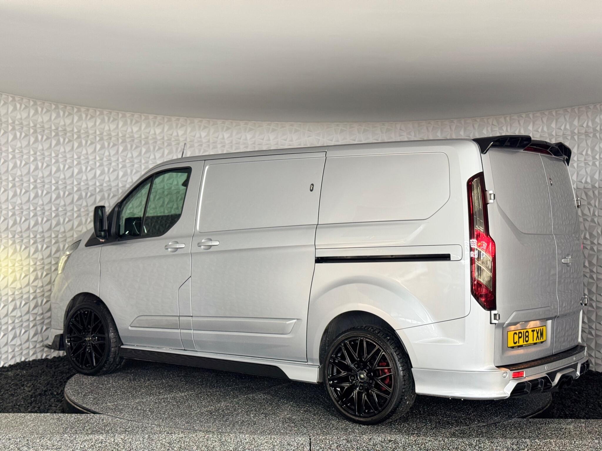 Ford Transit Custom - Image 18