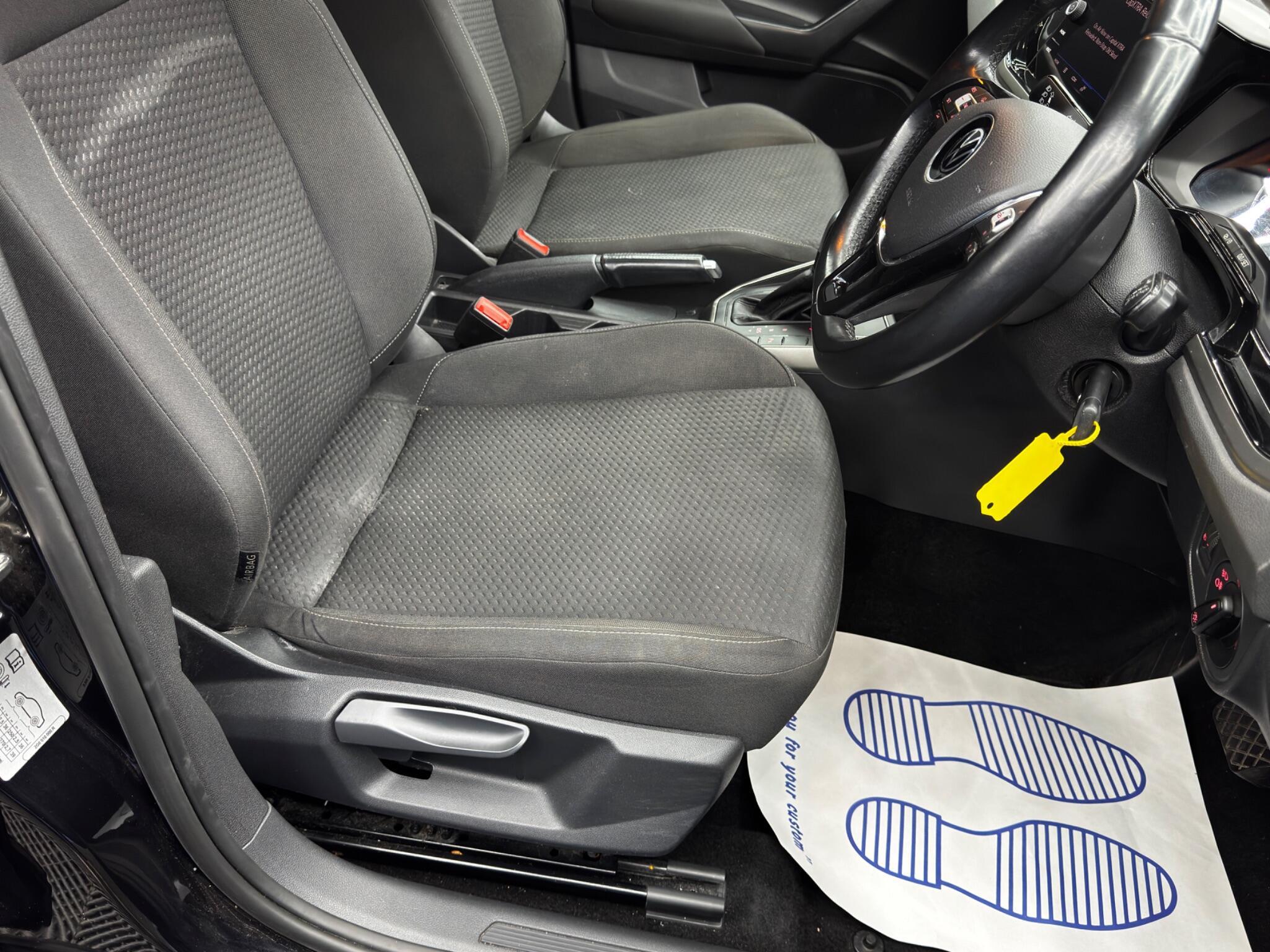 Volkswagen Polo - Image 13