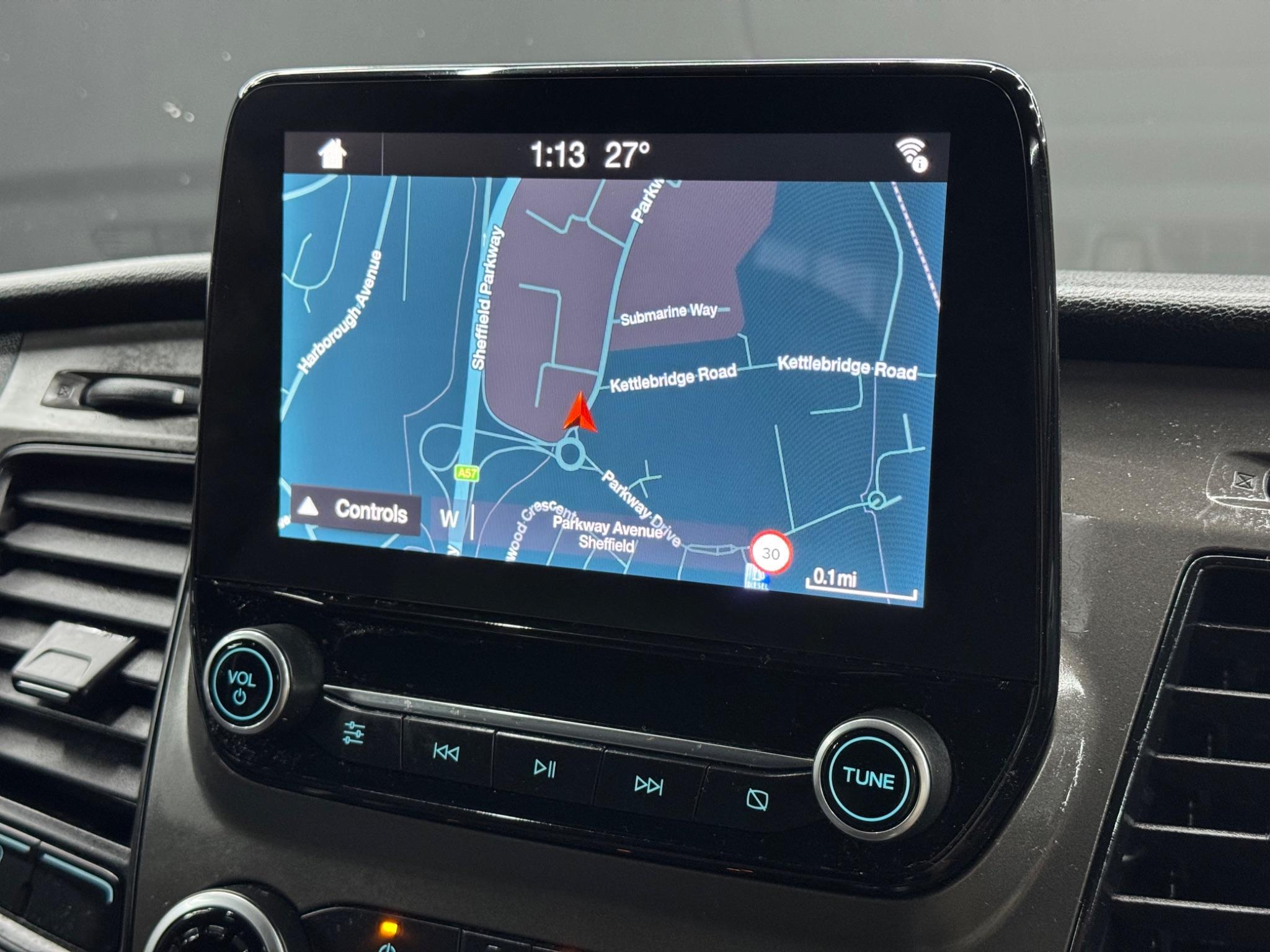 Ford TOURNEO CUSTOM - Image 30