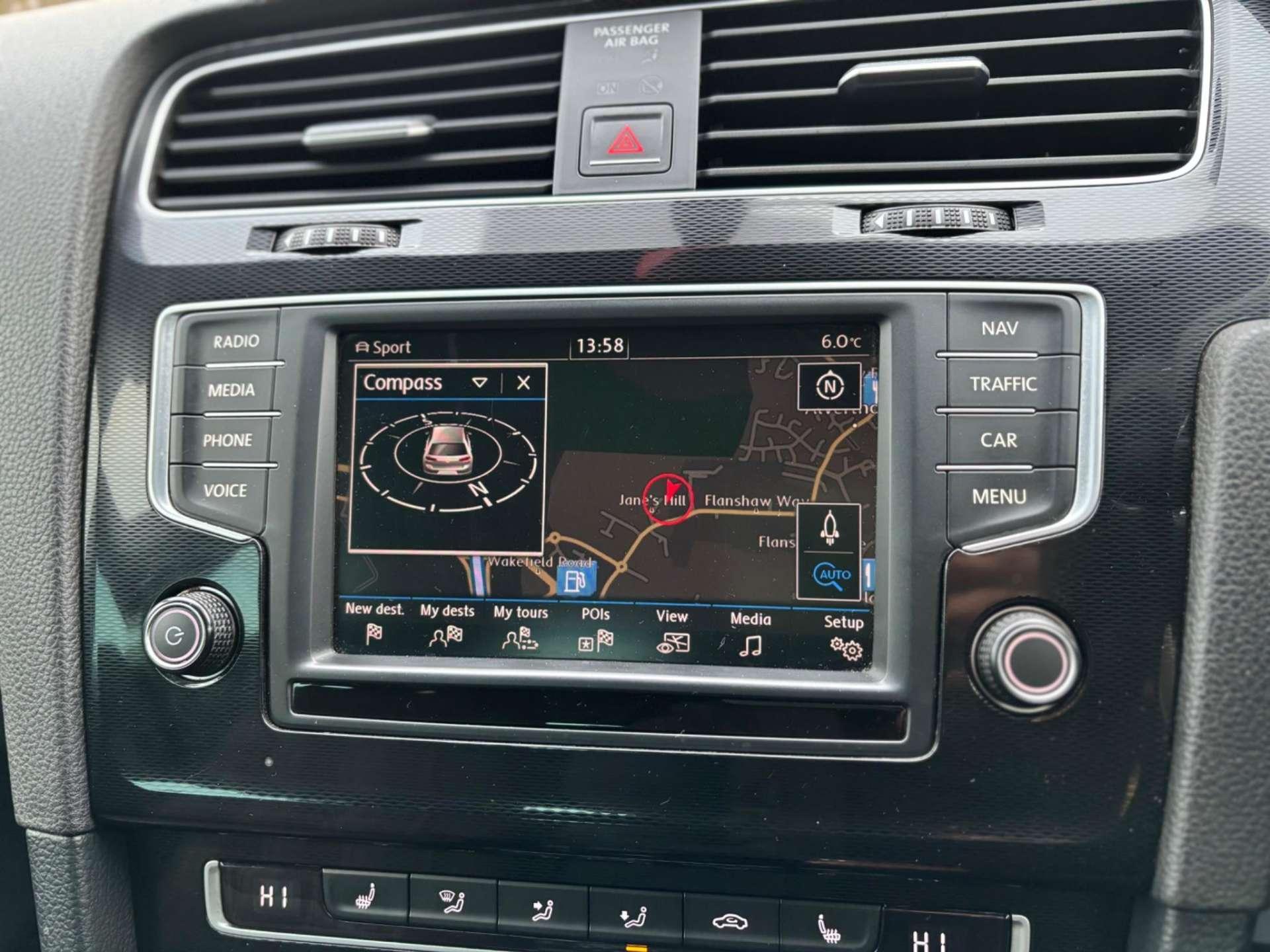 Volkswagen Golf - Image 3