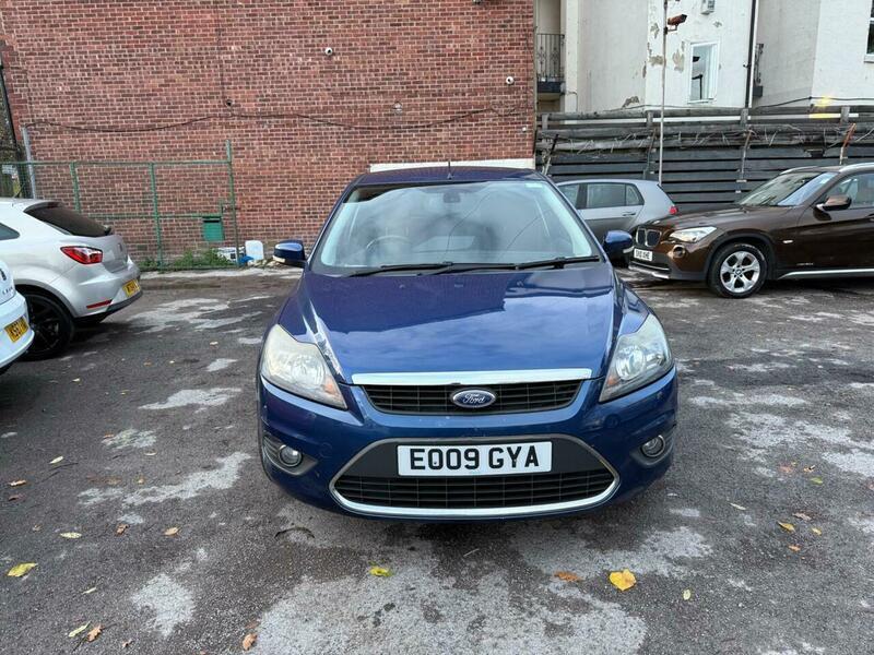 Ford Focus - Image 2