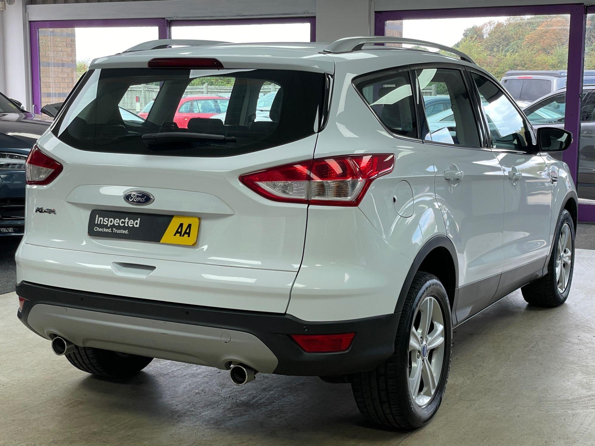 Ford Kuga - Image 10