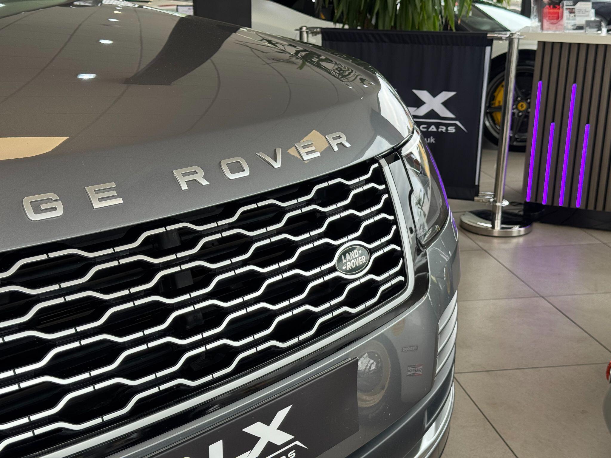 Land Rover Range Rover - Image 3
