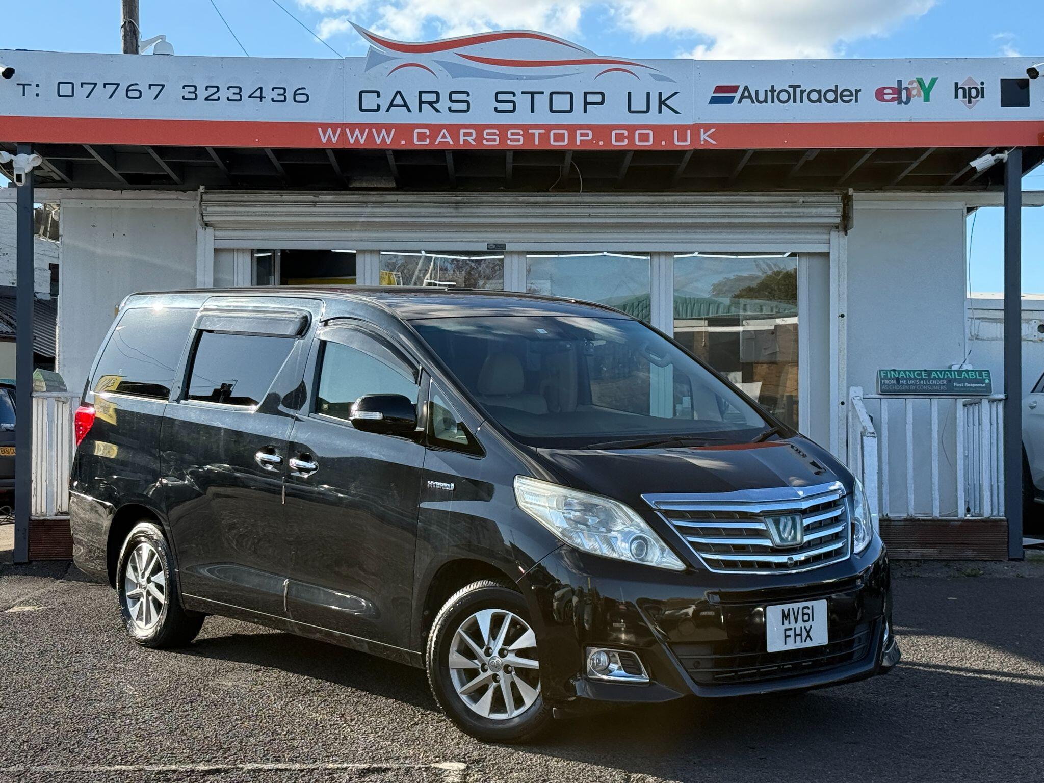 Toyota Alphard - Image 2