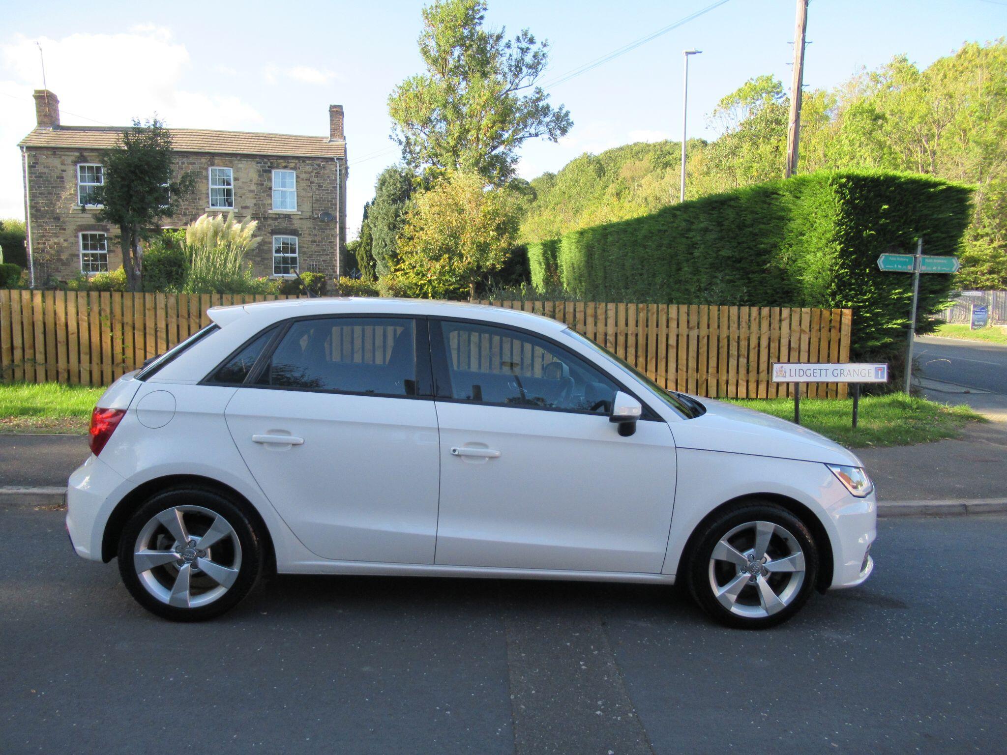 Audi A1 - Image 2
