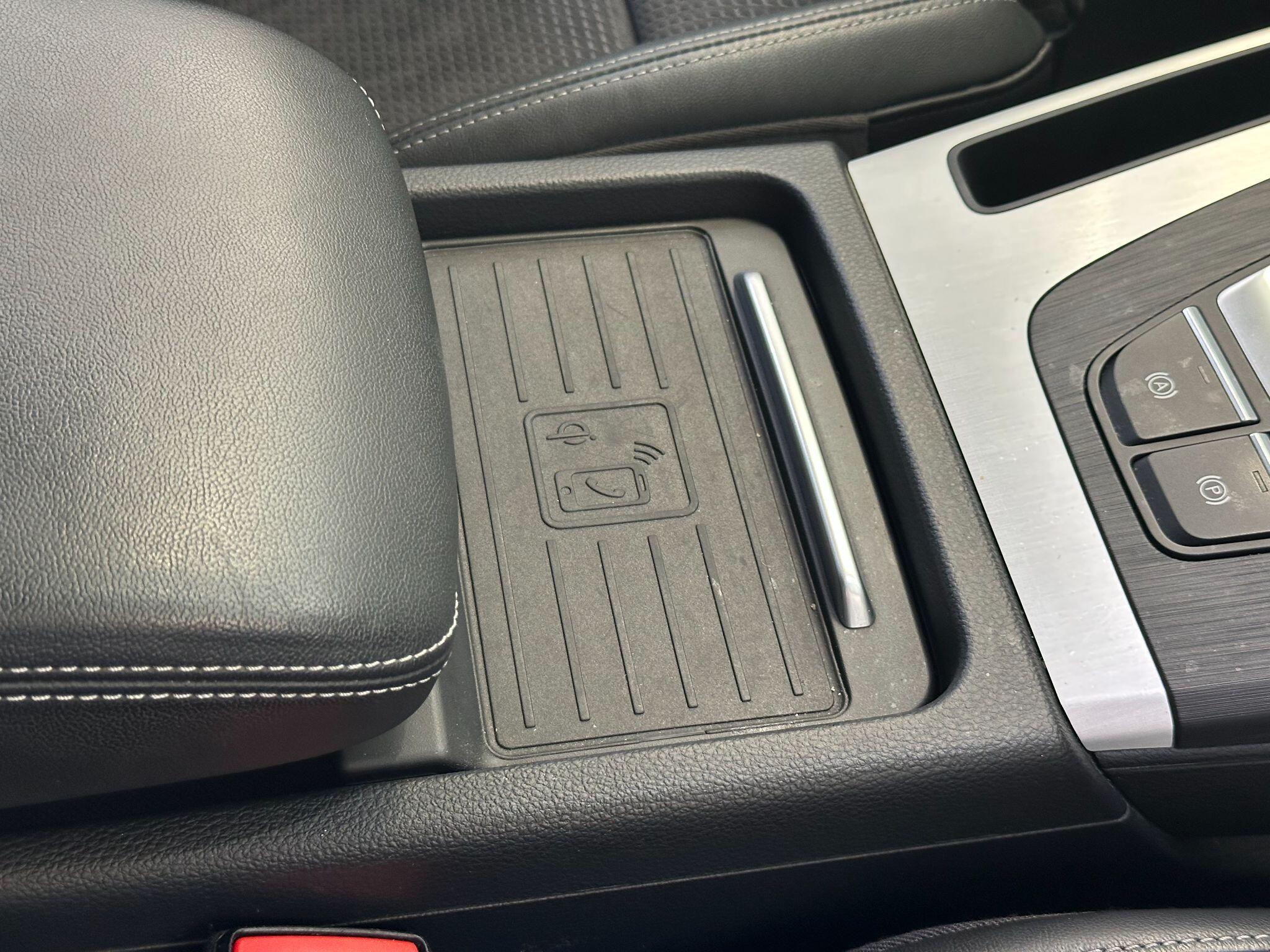 Audi Q5 - Image 12