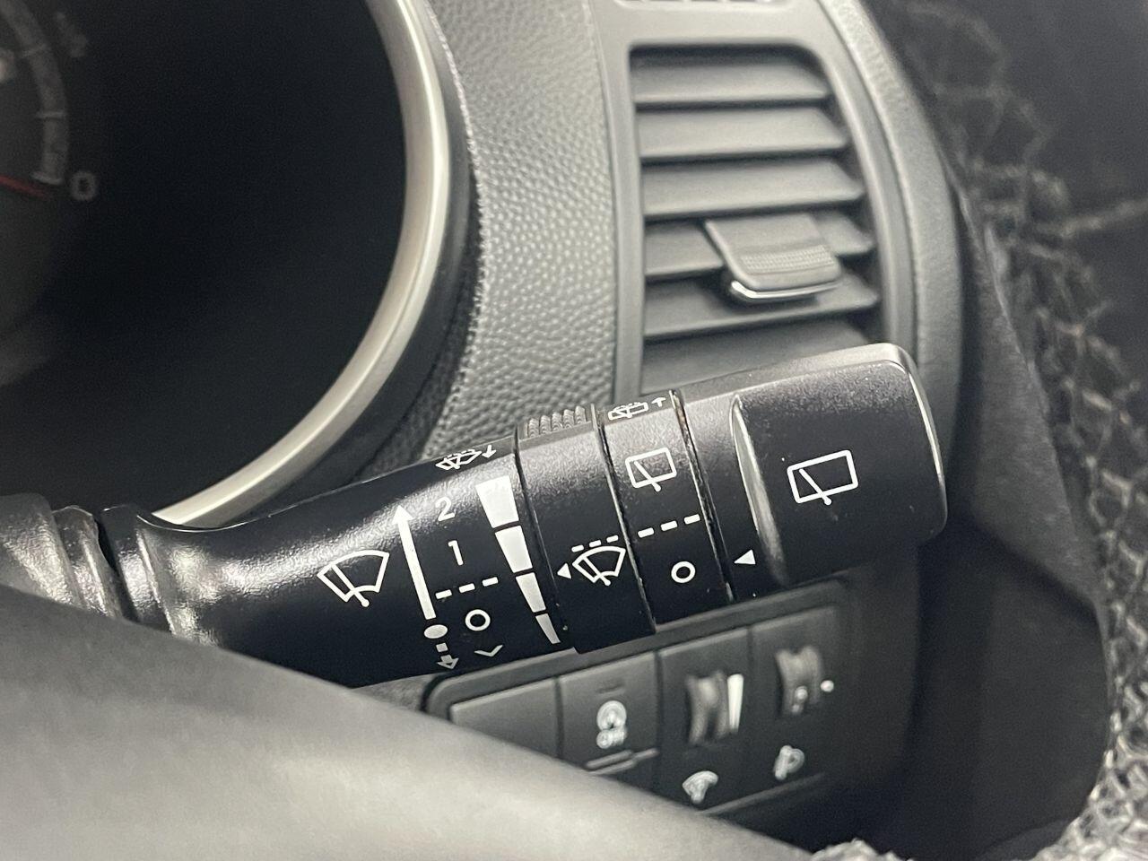 Kia Venga - Image 37